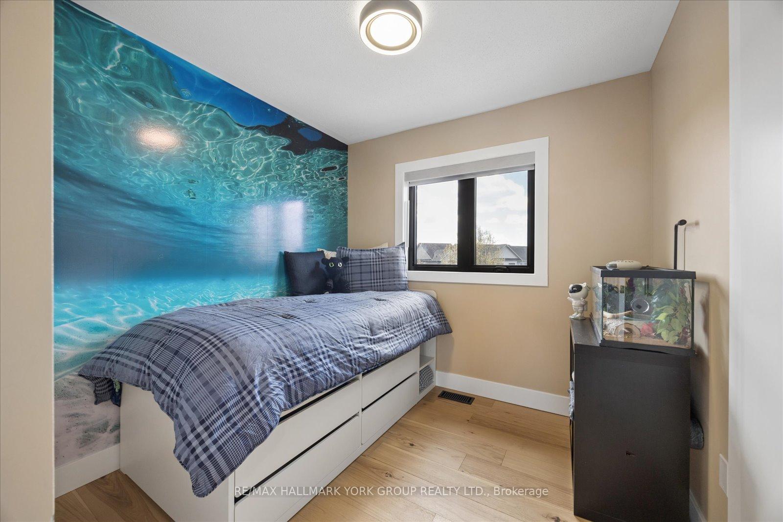 Photo 28 of 50 Hammill Heights, East Gwillimbury, Mt Albert — HOMEH