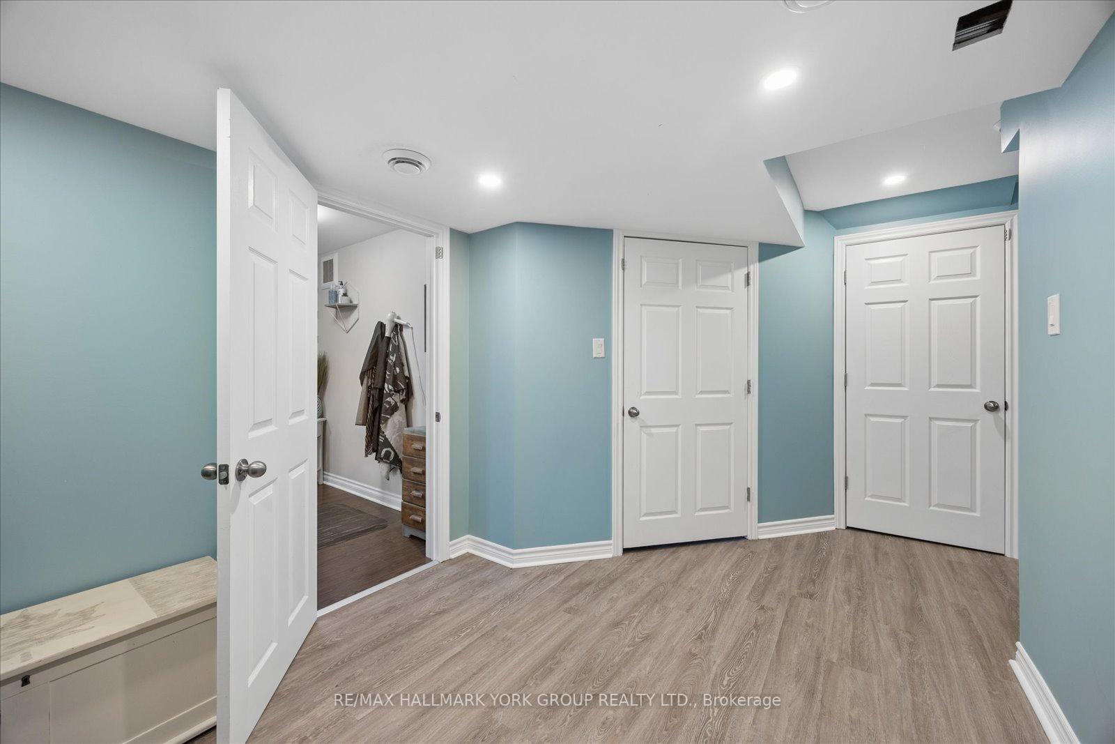 Photo 35 of 50 Hammill Heights, East Gwillimbury, Mt Albert — HOMEH