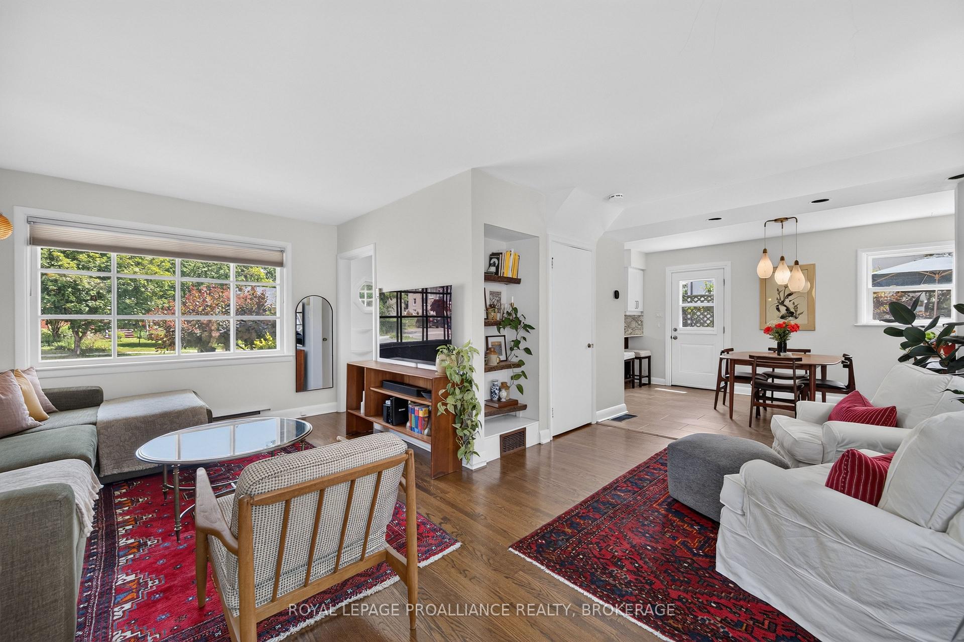 Photo 11 of 288 Yonge Street, Kingston, Central City West — HOMEH