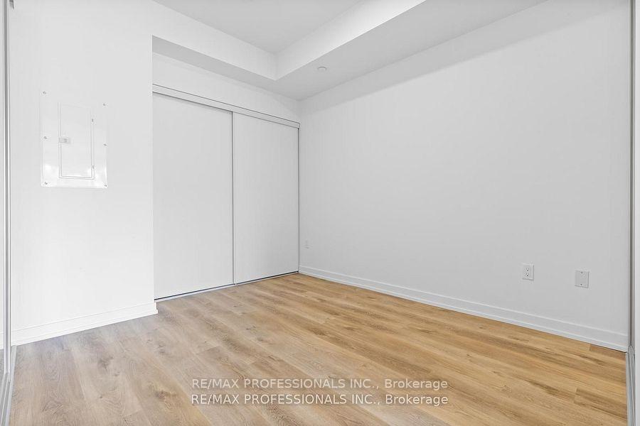 Photo 6 of Unit 219, 6 Chartwell Road, Etobicoke, Stonegate-Queensway — HOMEH