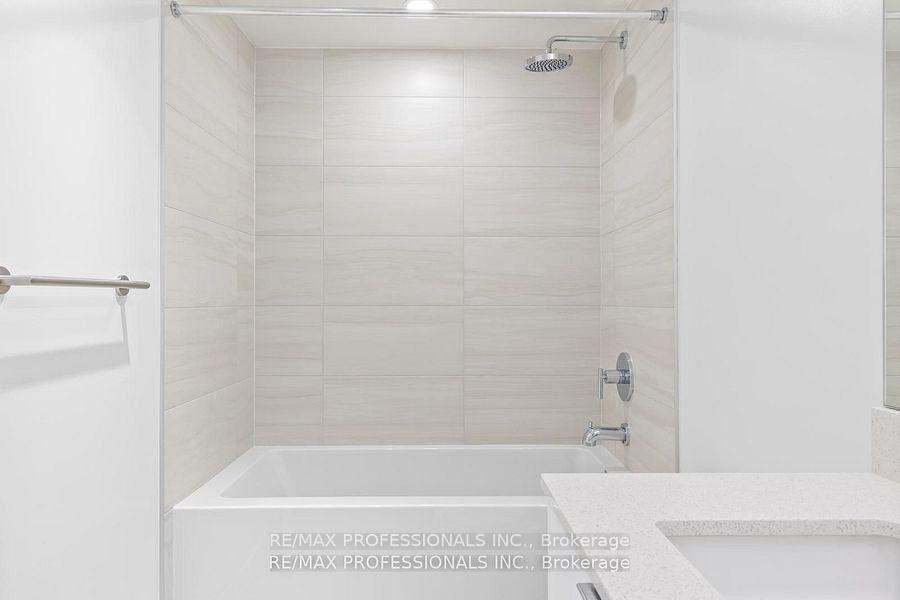 Photo 17 of Unit 219, 6 Chartwell Road, Etobicoke, Stonegate-Queensway — HOMEH