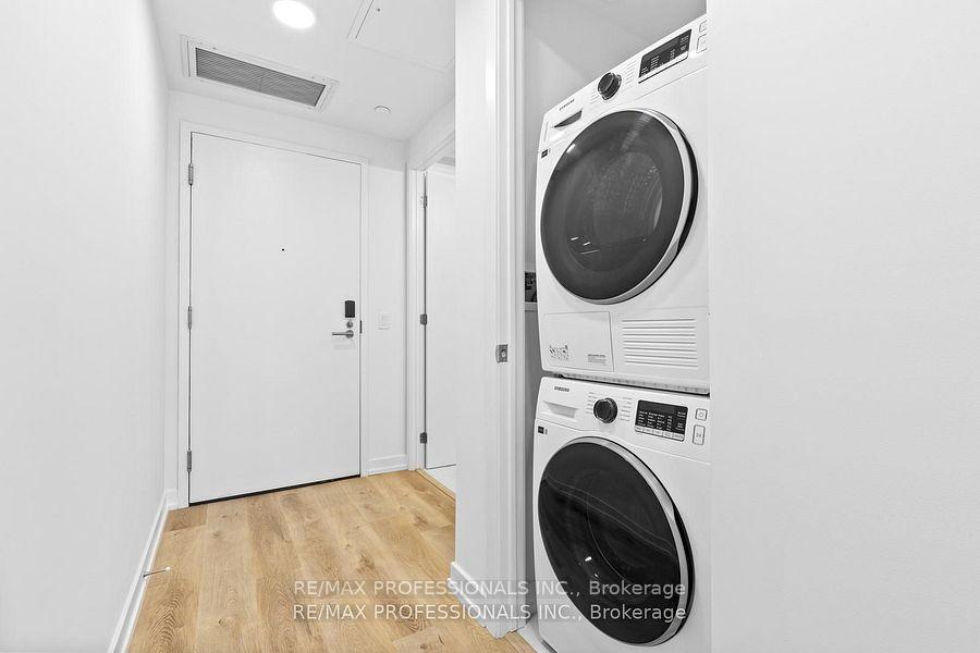 Photo 18 of Unit 219, 6 Chartwell Road, Etobicoke, Stonegate-Queensway — HOMEH
