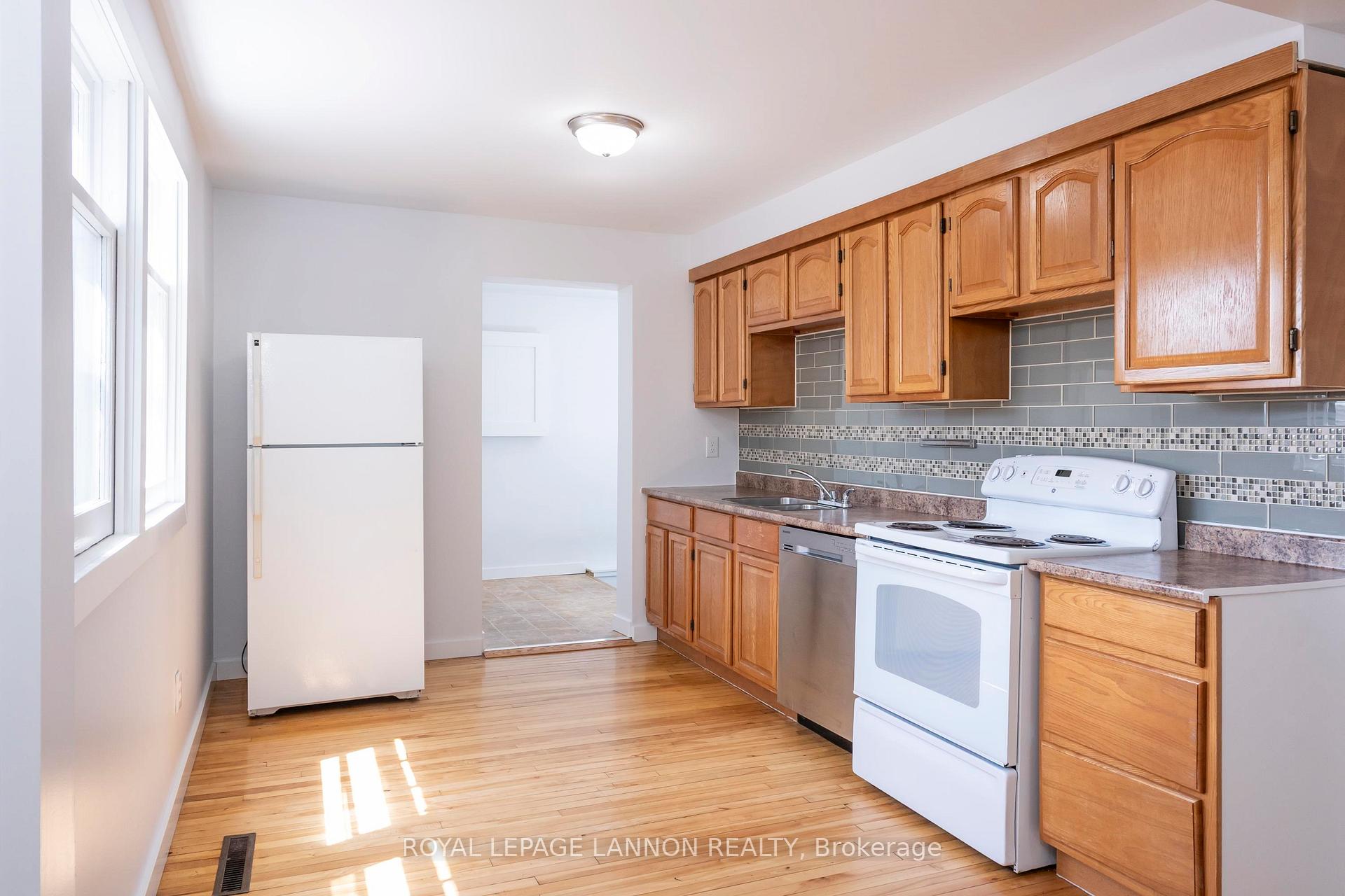 Photo 8 of 200 Kenogami Street S, Thunder Bay, West End — HOMEH
