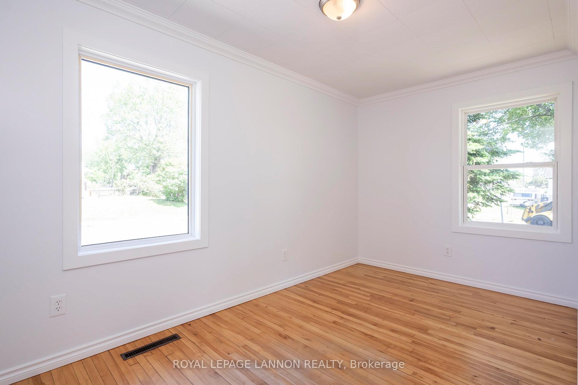 Photo 13 of 200 Kenogami Street S, Thunder Bay, West End — HOMEH