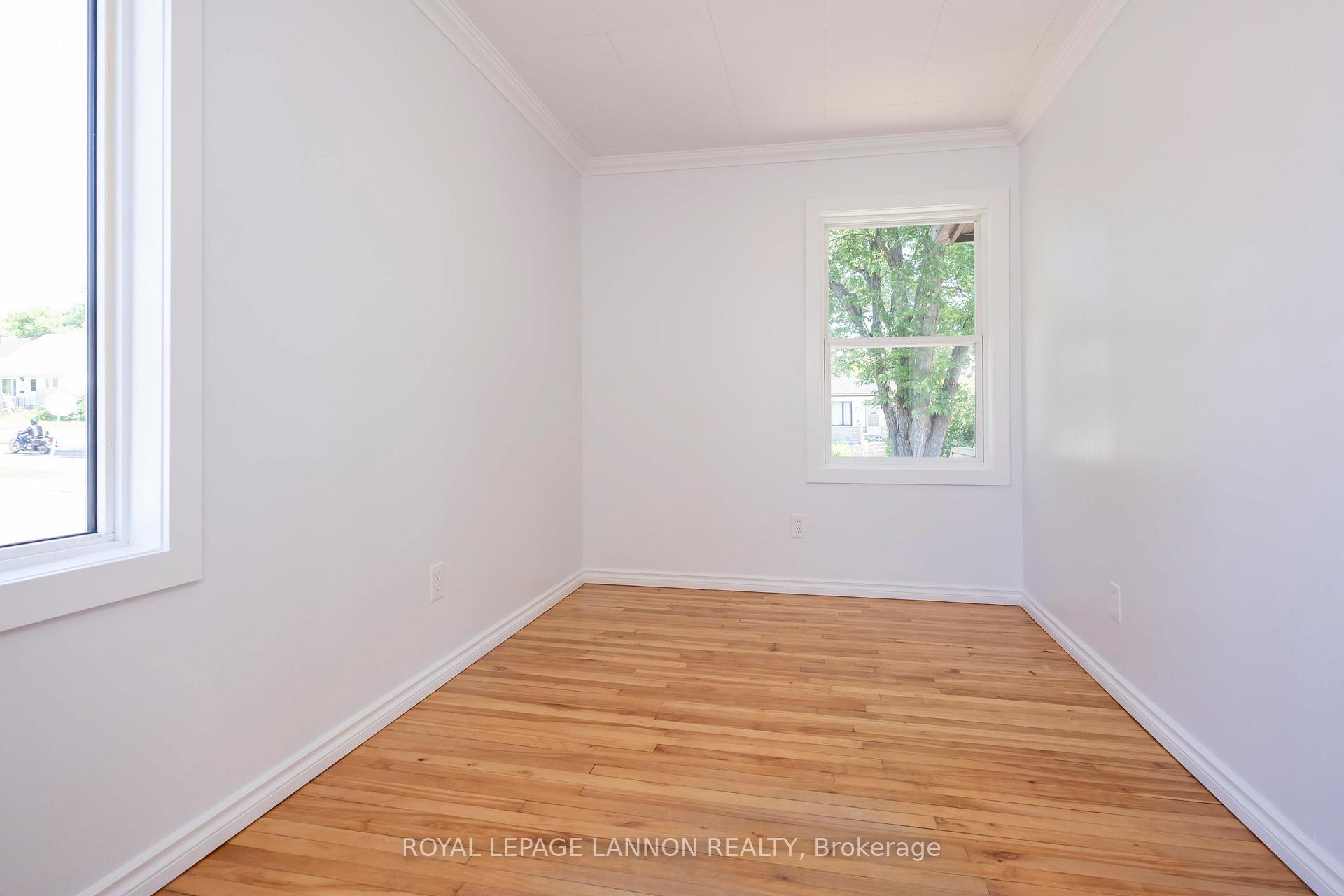Photo 14 of 200 Kenogami Street S, Thunder Bay, West End — HOMEH