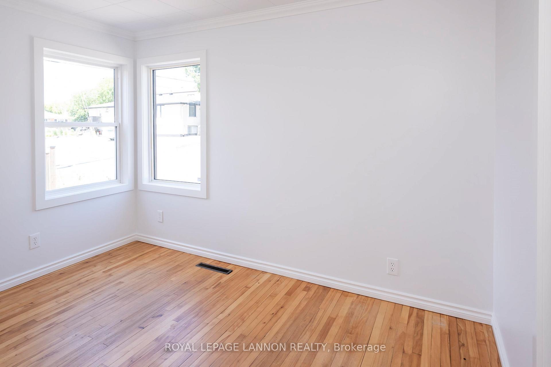 Photo 16 of 200 Kenogami Street S, Thunder Bay, West End — HOMEH