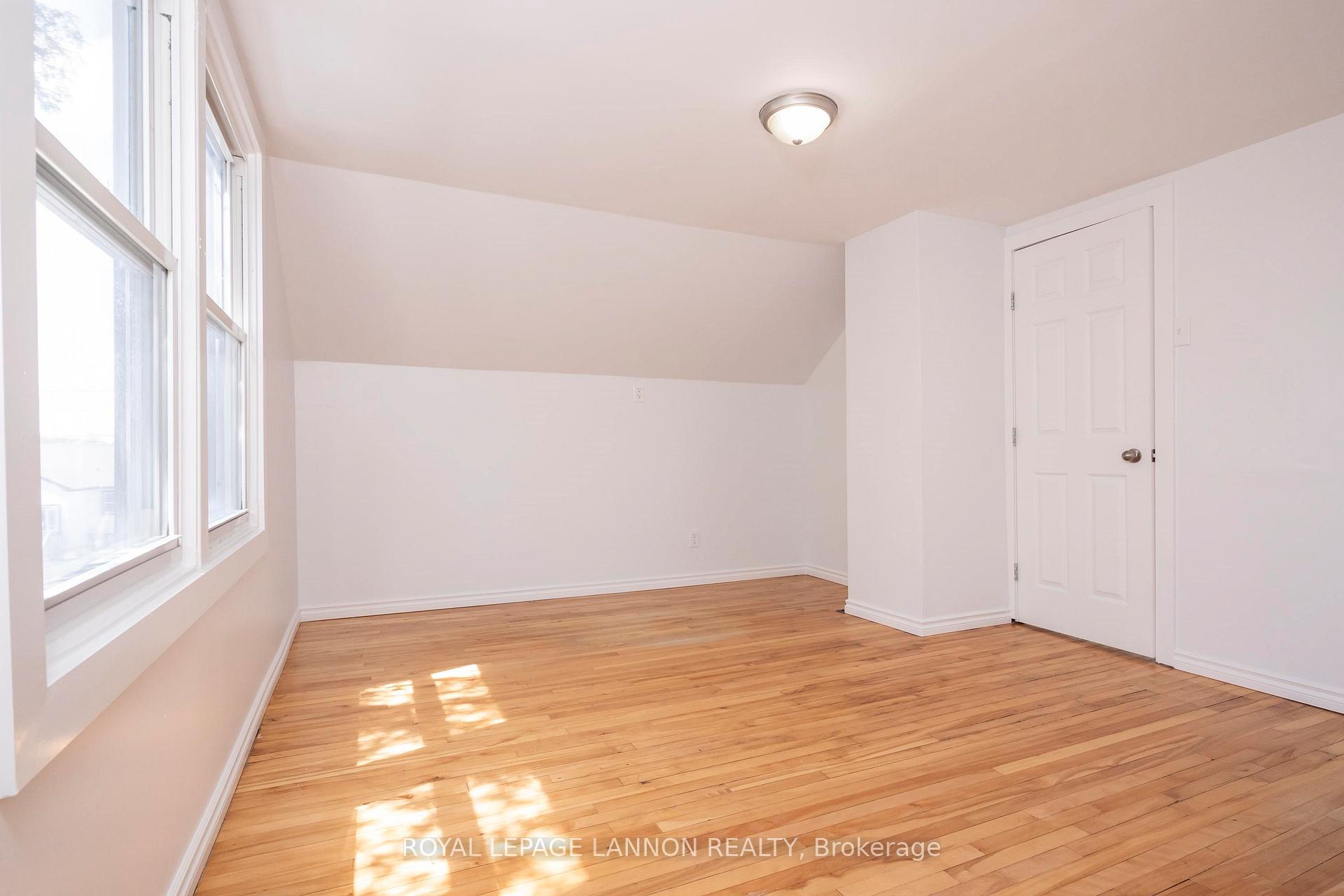 Photo 19 of 200 Kenogami Street S, Thunder Bay, West End — HOMEH