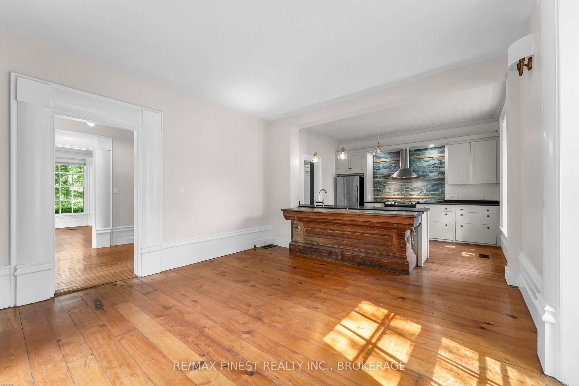 Photo 8 of 4247 Henderson Road, Frontenac, Frontenac South — HOMEH