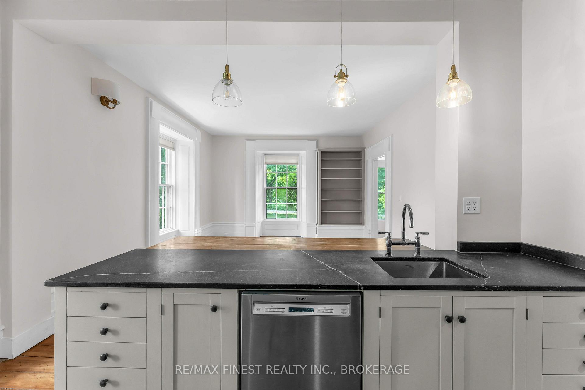 Photo 13 of 4247 Henderson Road, Frontenac, Frontenac South — HOMEH