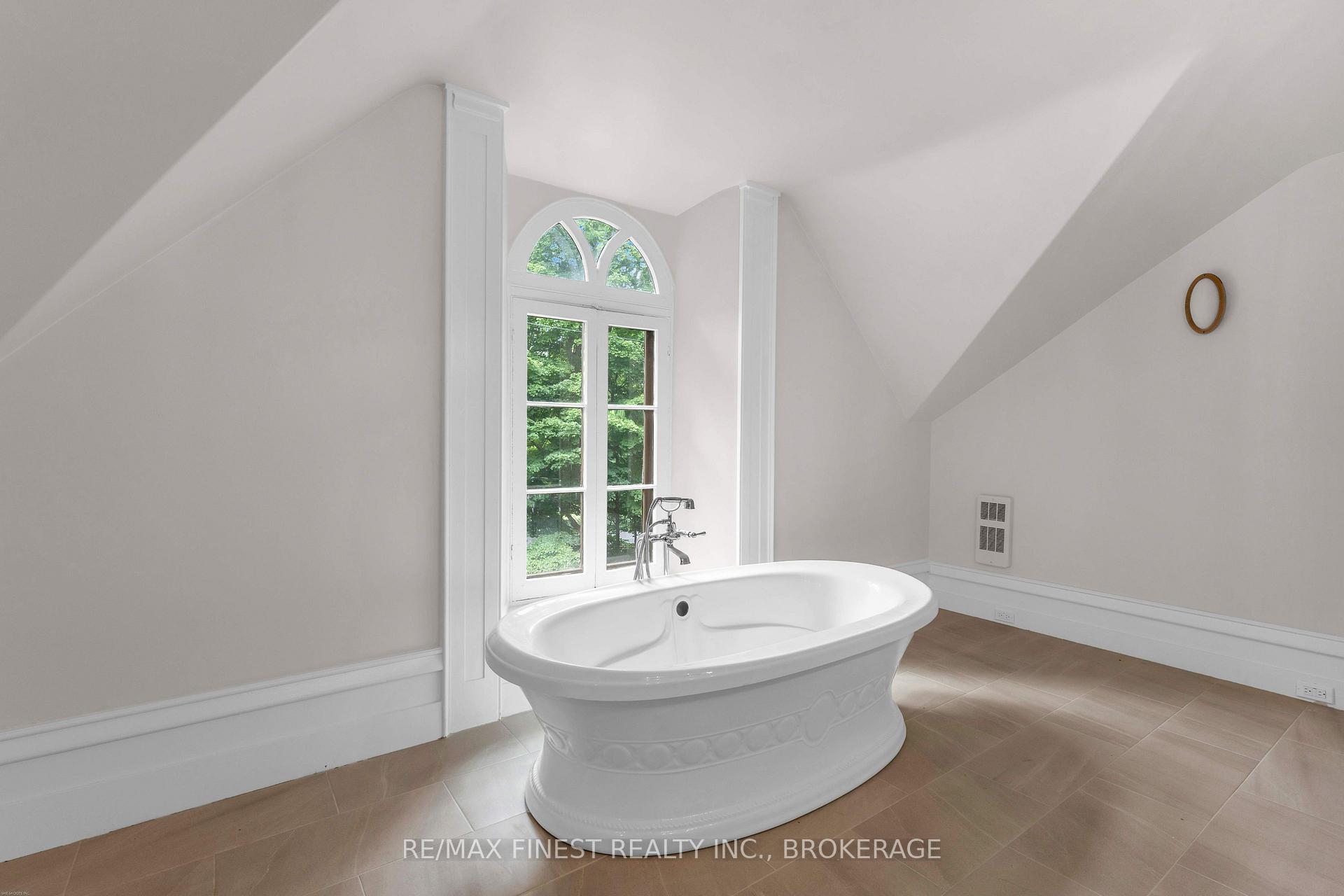 Photo 40 of 4247 Henderson Road, Frontenac, Frontenac South — HOMEH