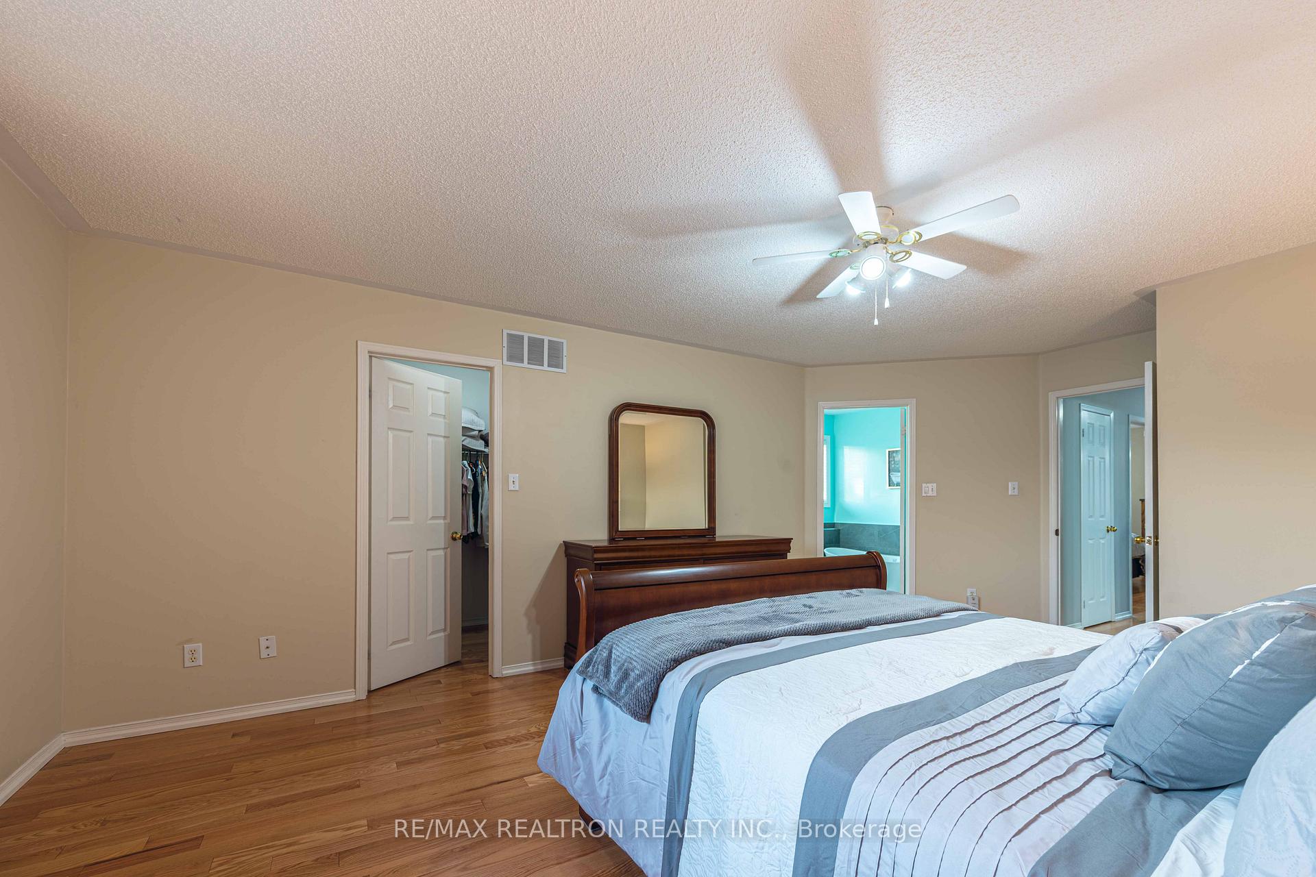 Photo 19 of 41 Lax Avenue, Ajax, Central — HOMEH