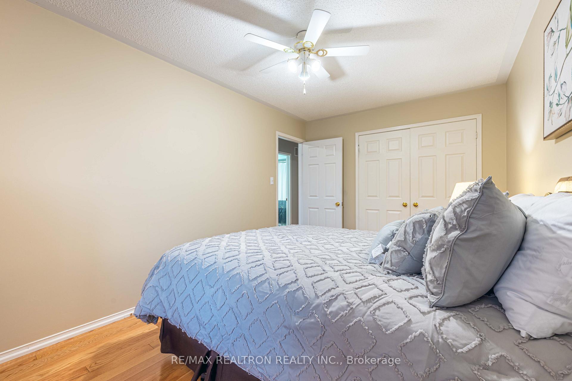 Photo 23 of 41 Lax Avenue, Ajax, Central — HOMEH