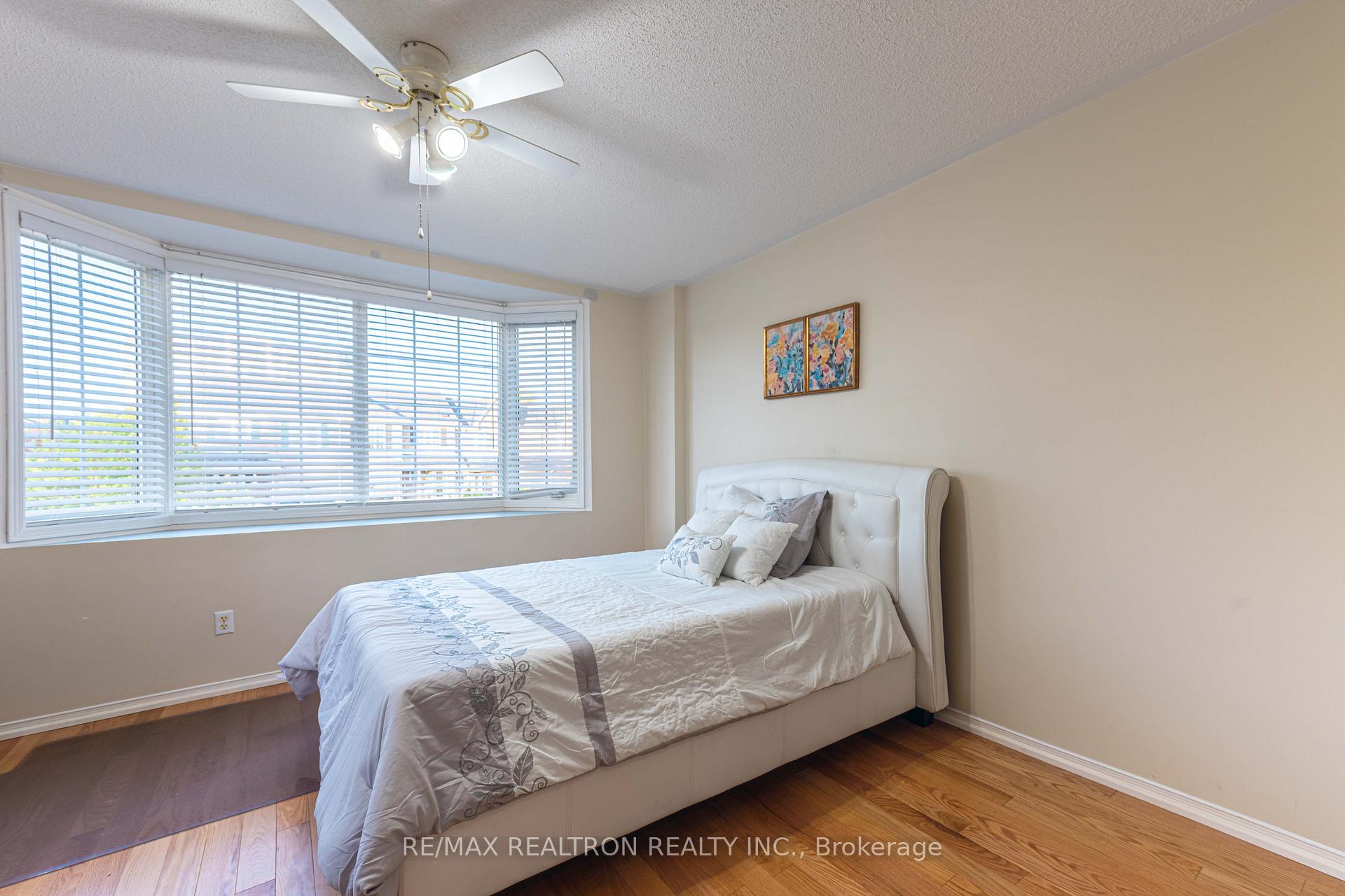 Photo 24 of 41 Lax Avenue, Ajax, Central — HOMEH