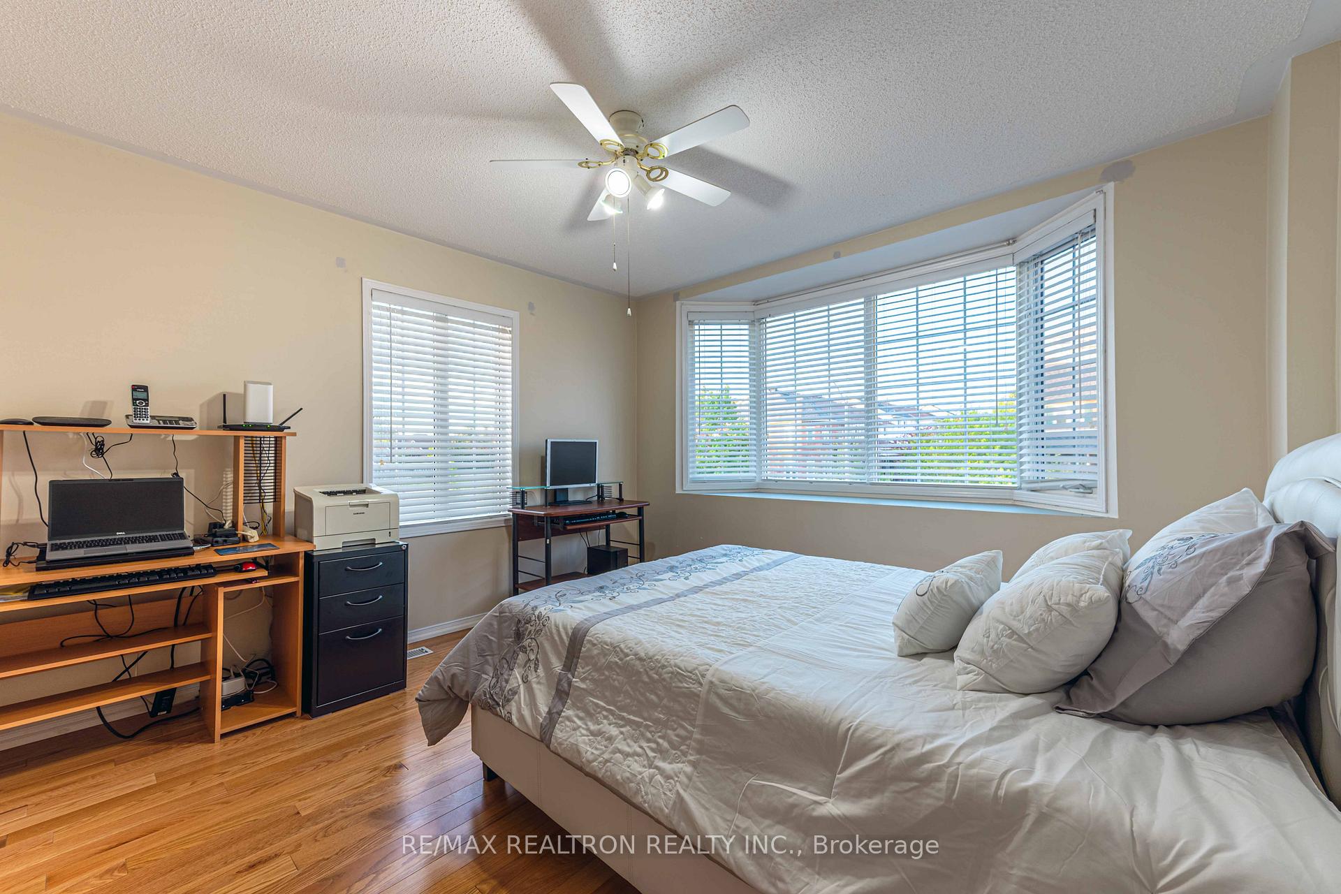 Photo 25 of 41 Lax Avenue, Ajax, Central — HOMEH