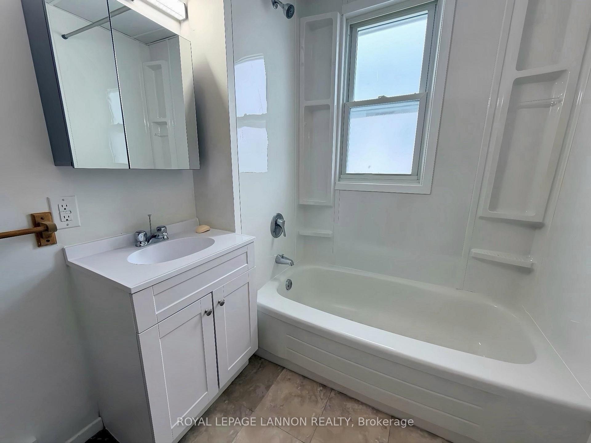 Photo 17 of 205 Second Avenue, Greenstone, Geraldton — HOMEH