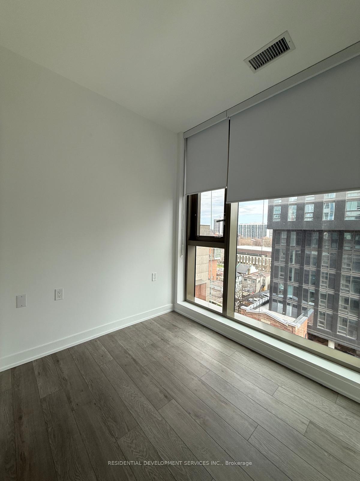 Photo 8 of Unit 703, 88 Queen Street, Toronto, Church-Yonge Corridor — HOMEH