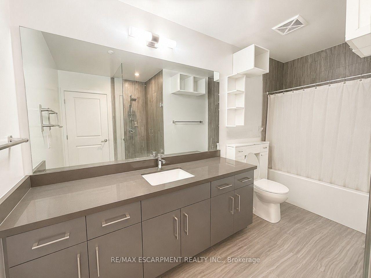 Photo 10 of Unit 1603, 2007 James Street, Burlington, Brant — HOMEH