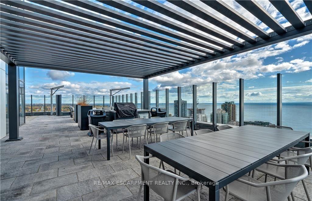 Photo 18 of Unit 1603, 2007 James Street, Burlington, Brant — HOMEH