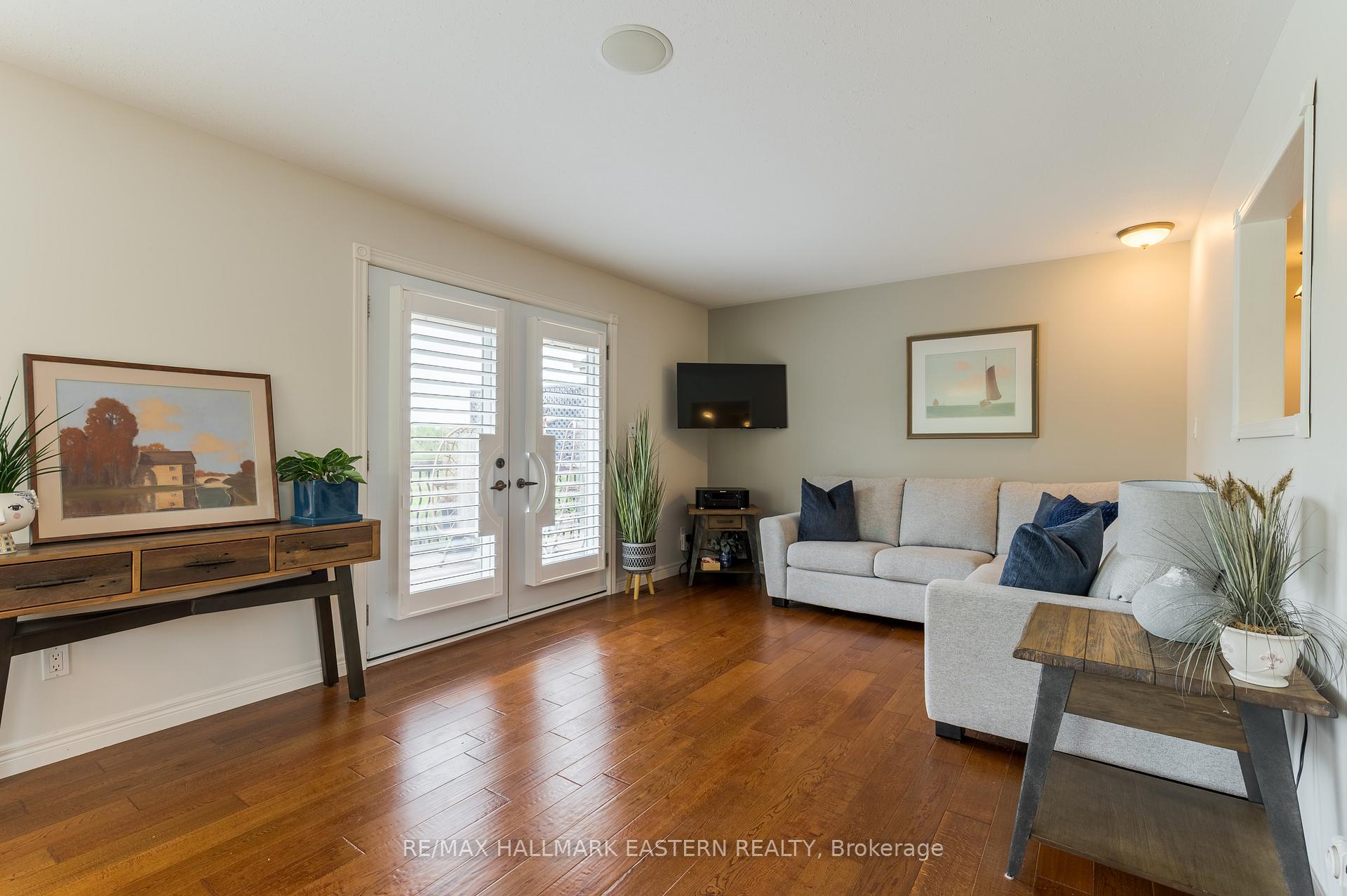 Photo 14 of Unit 35, 301 Carnegie Avenue, Peterborough, Northcrest Ward 5 — HOMEH