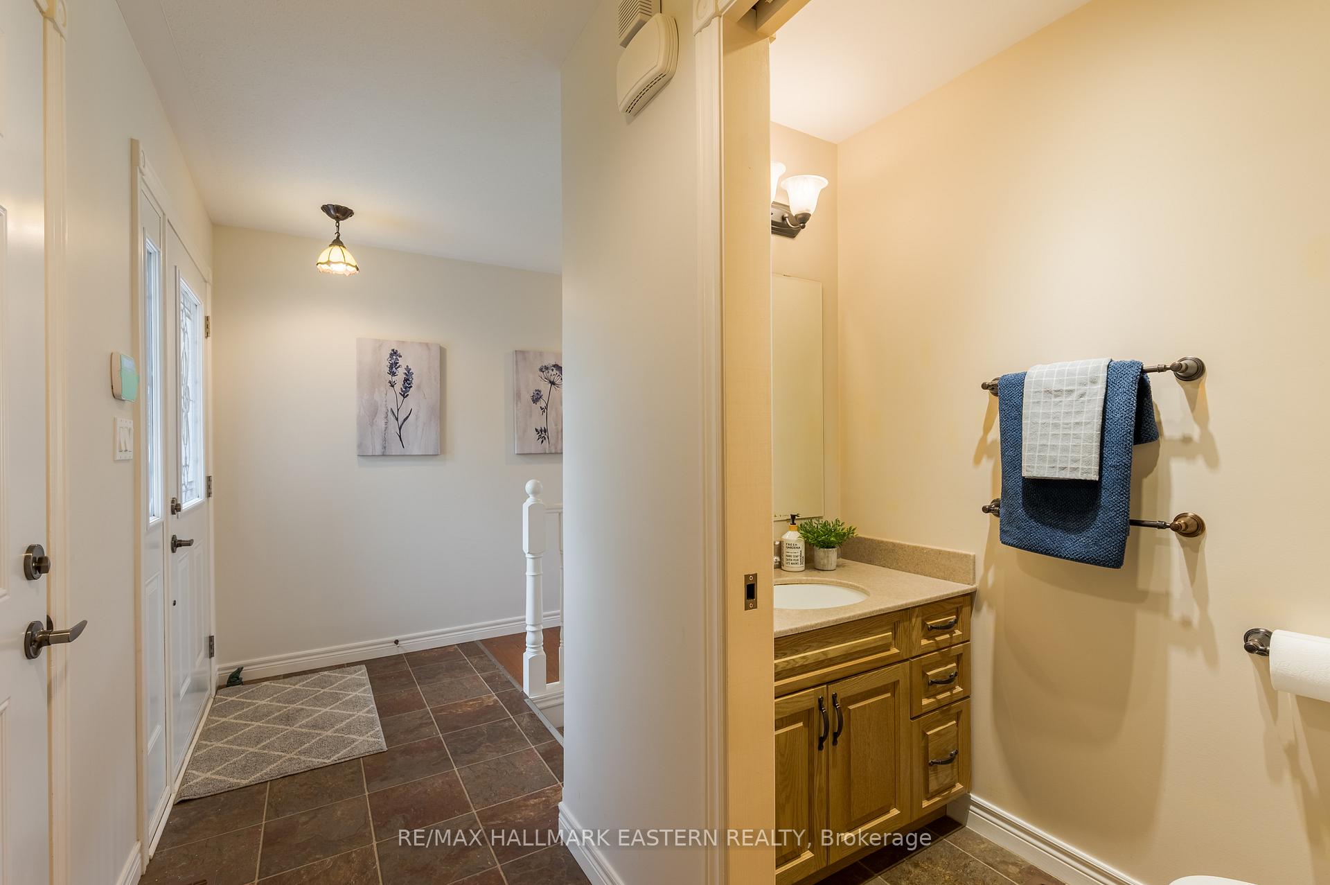 Photo 15 of Unit 35, 301 Carnegie Avenue, Peterborough, Northcrest Ward 5 — HOMEH