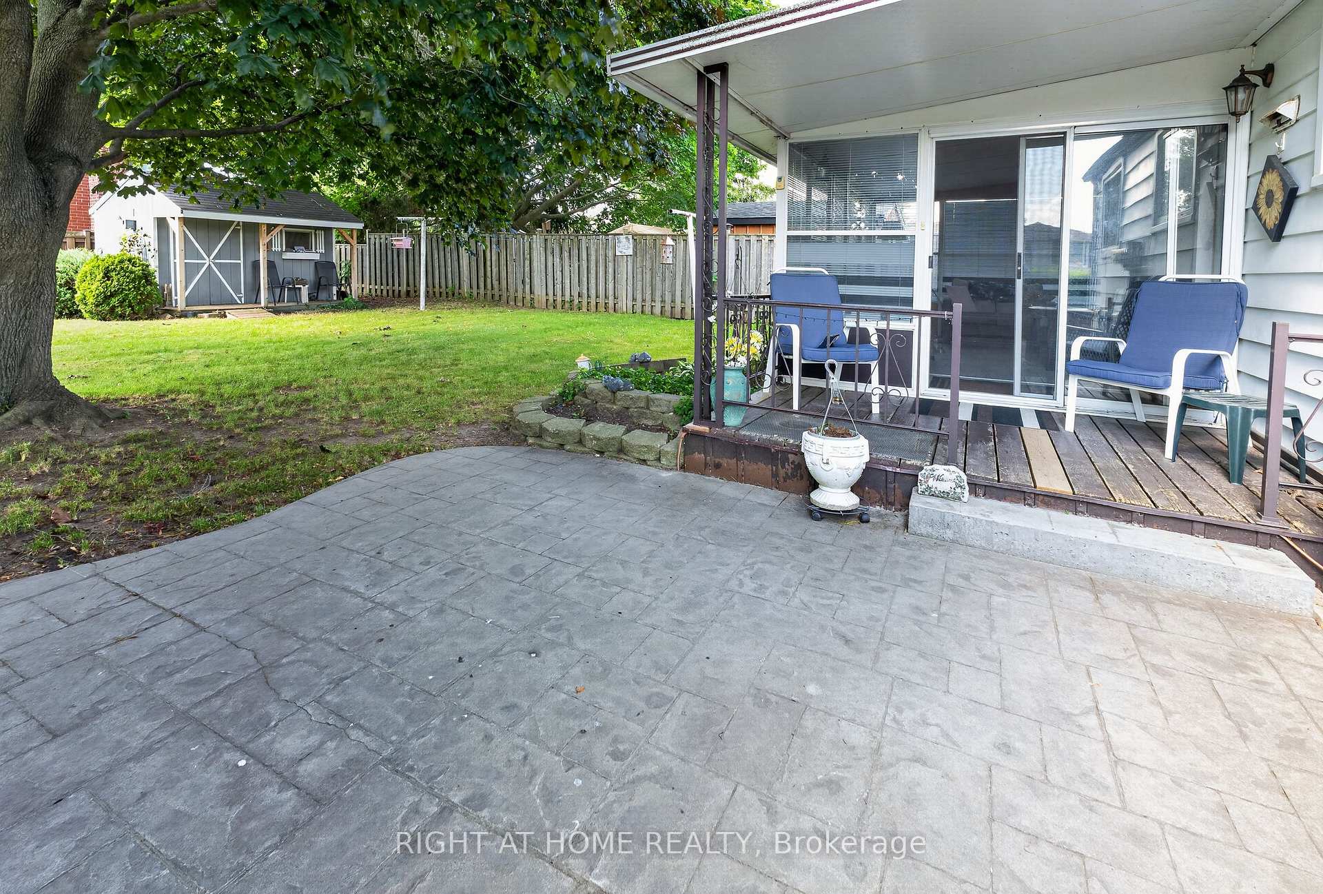 Photo 32 of 49 Locke Avenue, St. Thomas — HOMEH