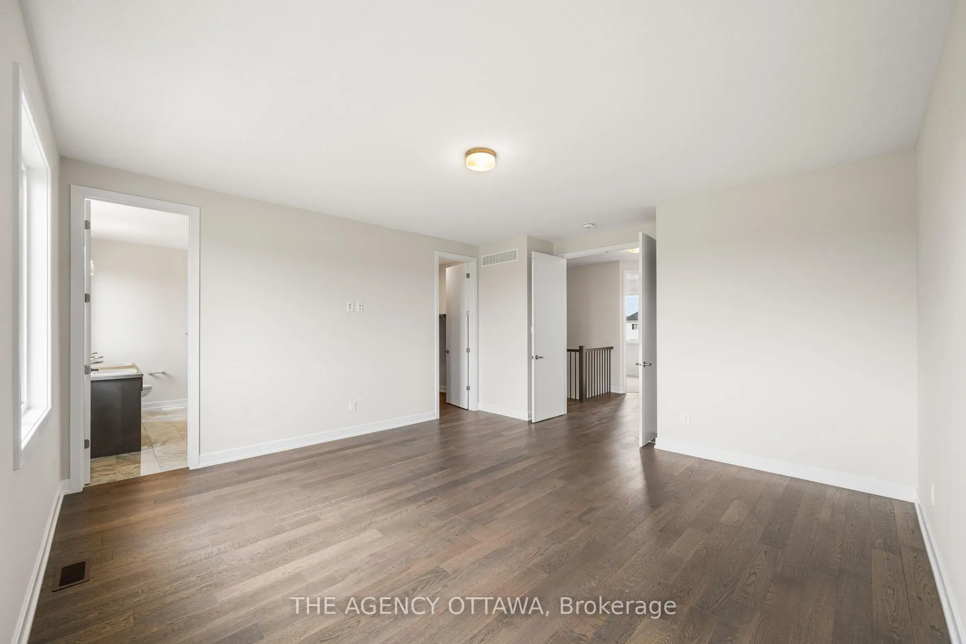 Photo 27 of 2066 Postilion Street, Ottawa, Richmond — HOMEH