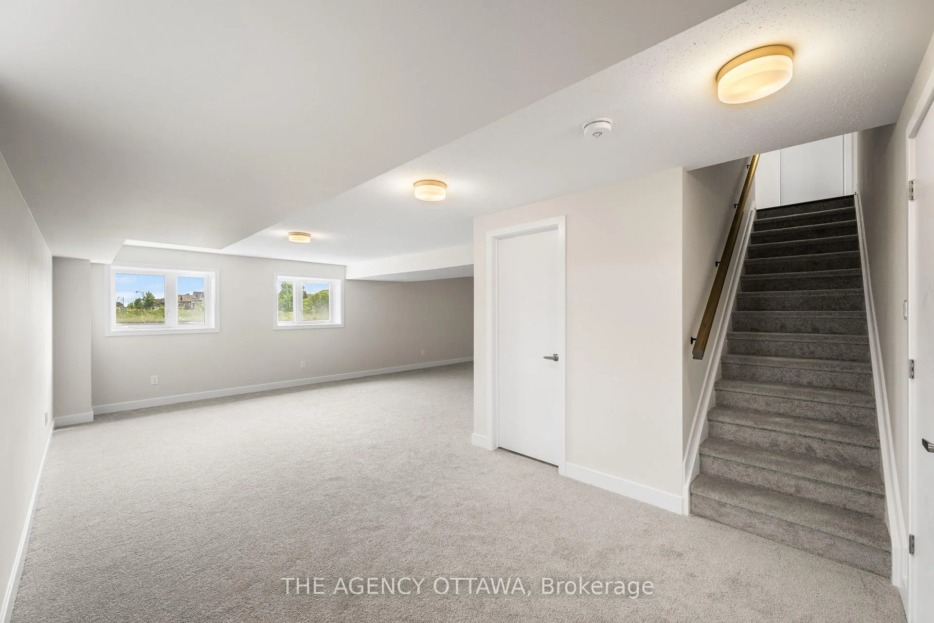 Photo 32 of 2066 Postilion Street, Ottawa, Richmond — HOMEH
