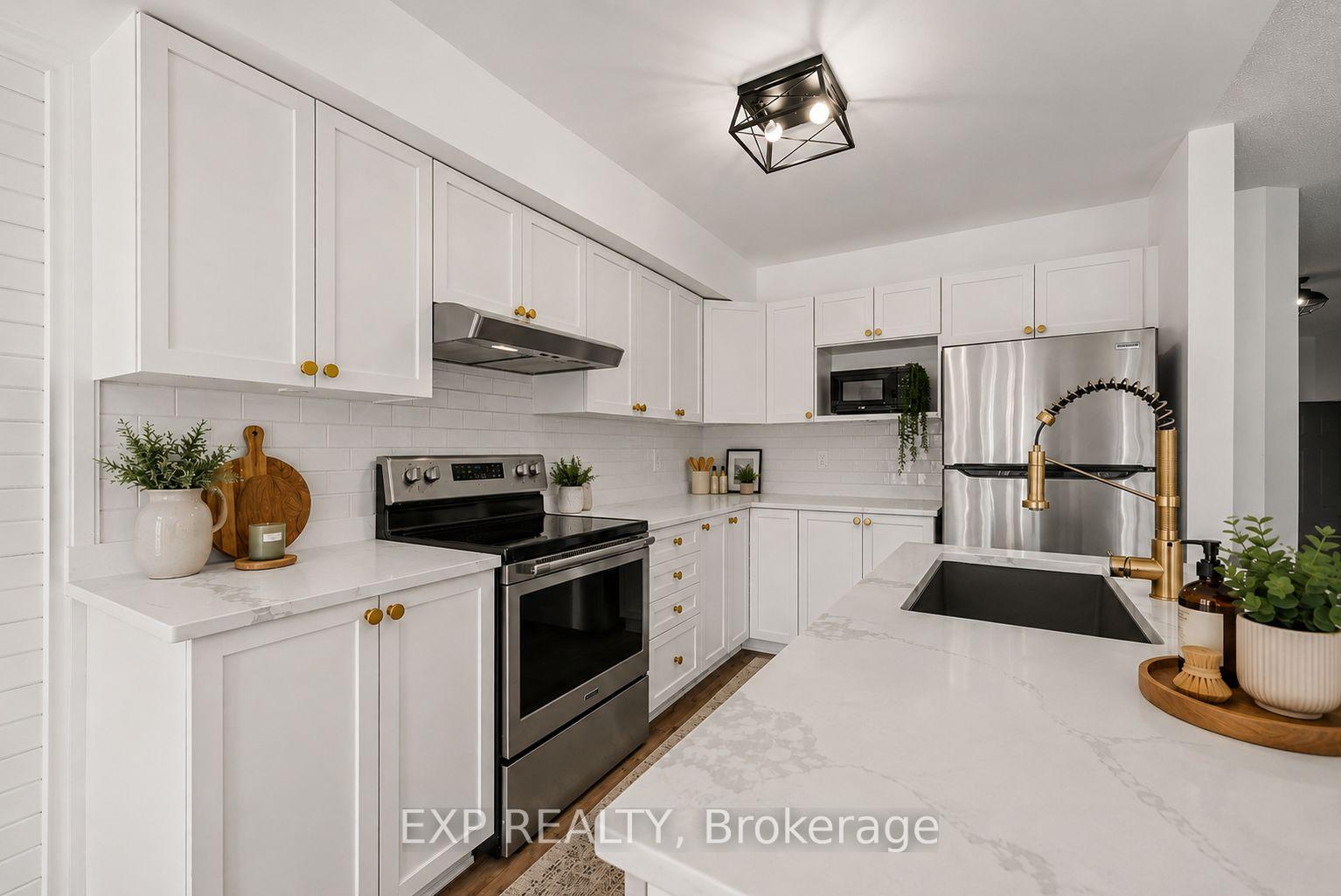 Photo 8 of 218 Rolling Meadow Crescent, Ottawa, Mer Bleue/Bradley Estates/Anderson Park — HOMEH