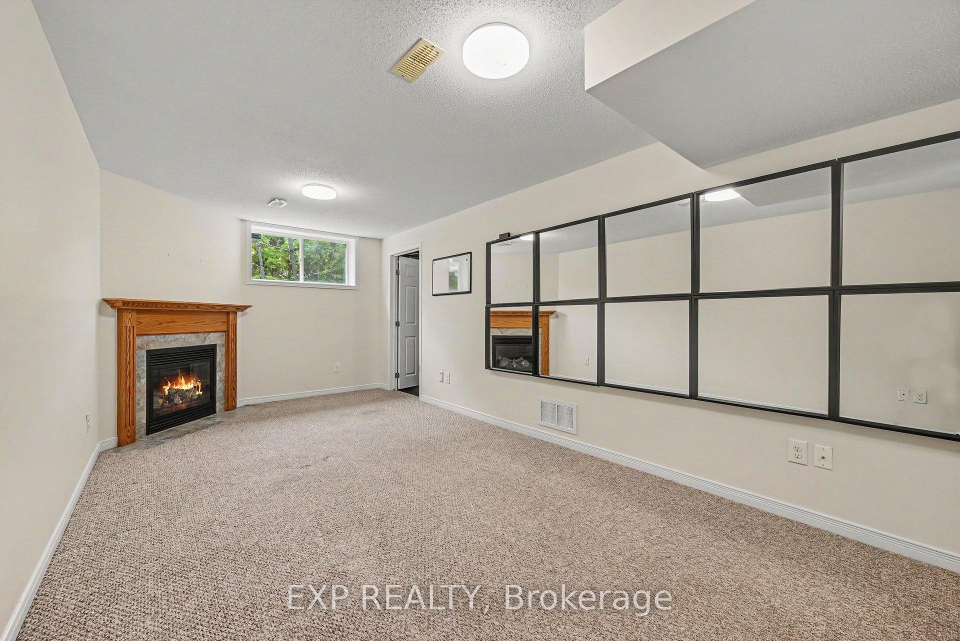 Photo 24 of 218 Rolling Meadow Crescent, Ottawa, Mer Bleue/Bradley Estates/Anderson Park — HOMEH