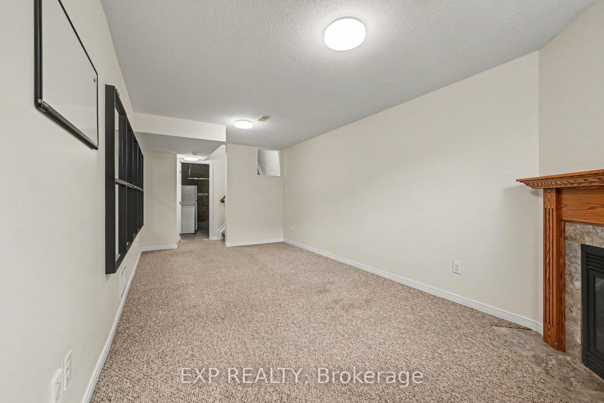 Photo 25 of 218 Rolling Meadow Crescent, Ottawa, Mer Bleue/Bradley Estates/Anderson Park — HOMEH