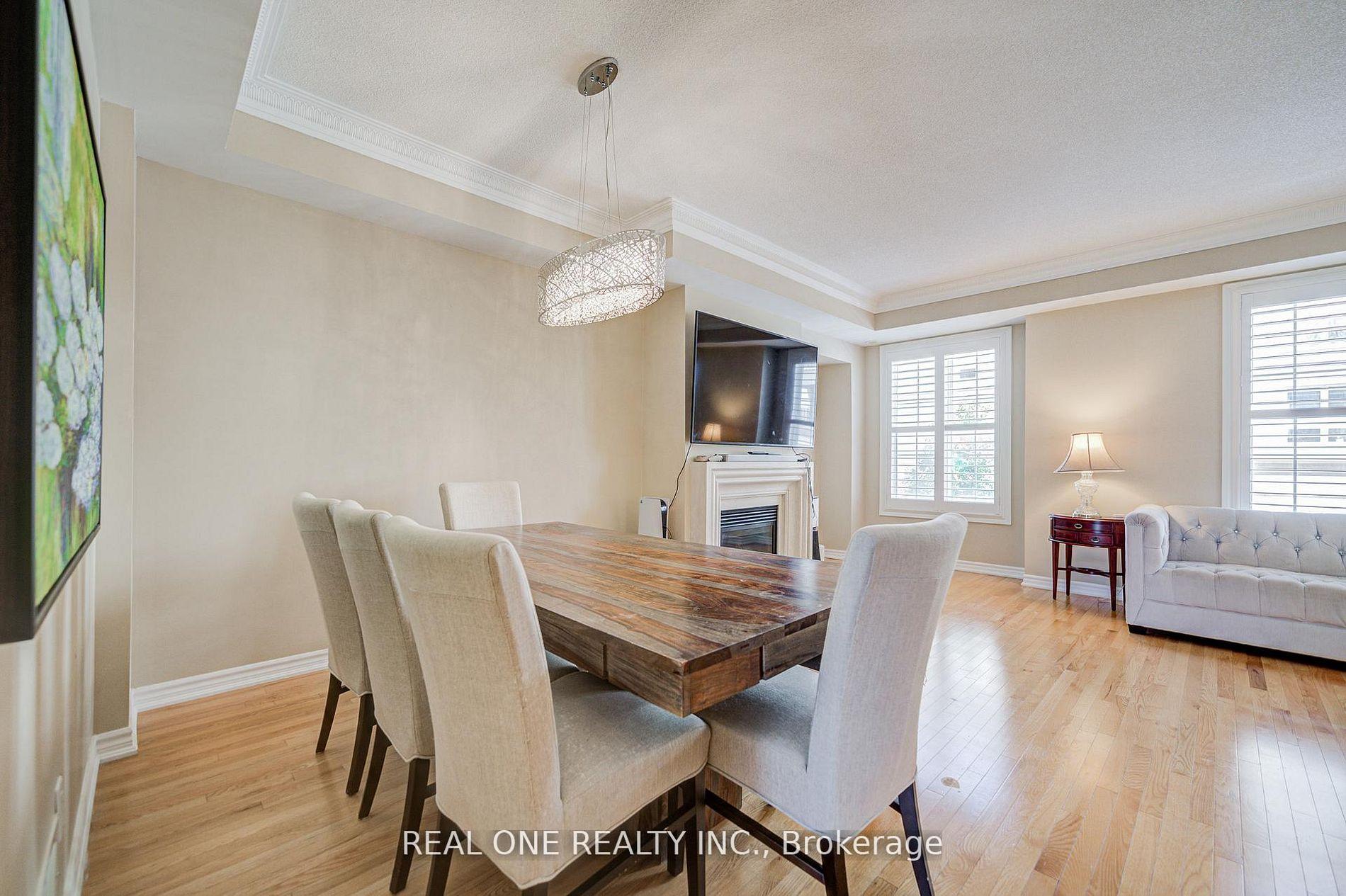 Photo 6 of Unit Upper, 9 Ruskov Lane, Markham, Cathedraltown — HOMEH
