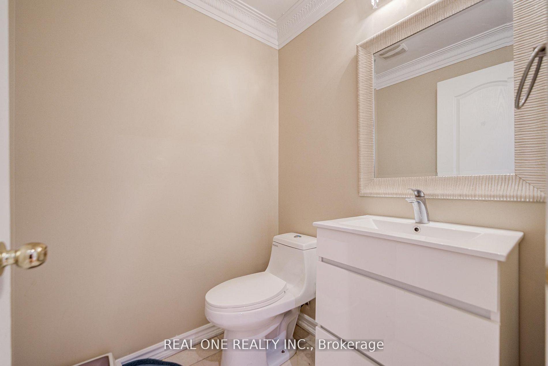 Photo 15 of Unit Upper, 9 Ruskov Lane, Markham, Cathedraltown — HOMEH