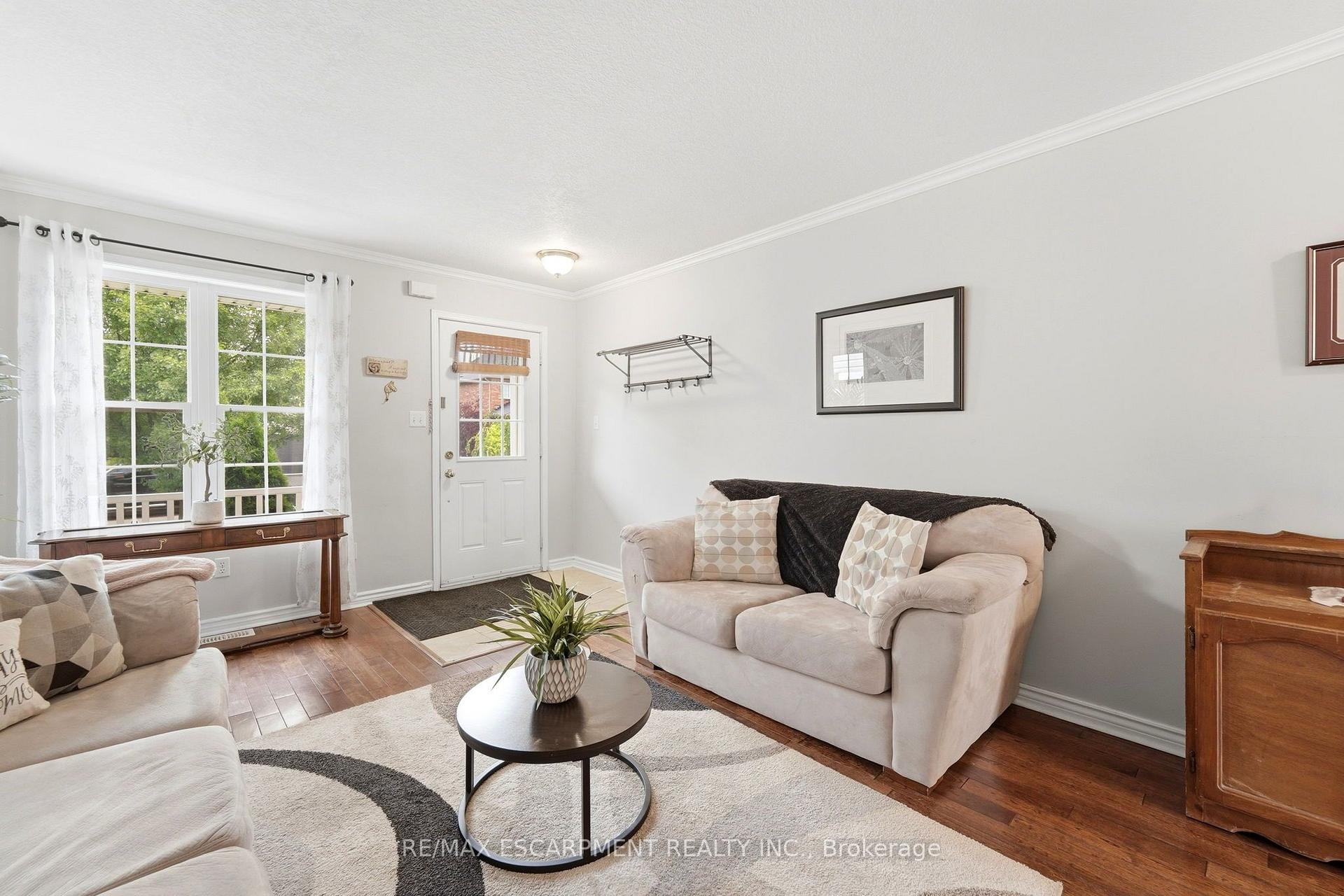 Photo 8 of 79 Cleghorn Drive, Hamilton, Binbrook — HOMEH