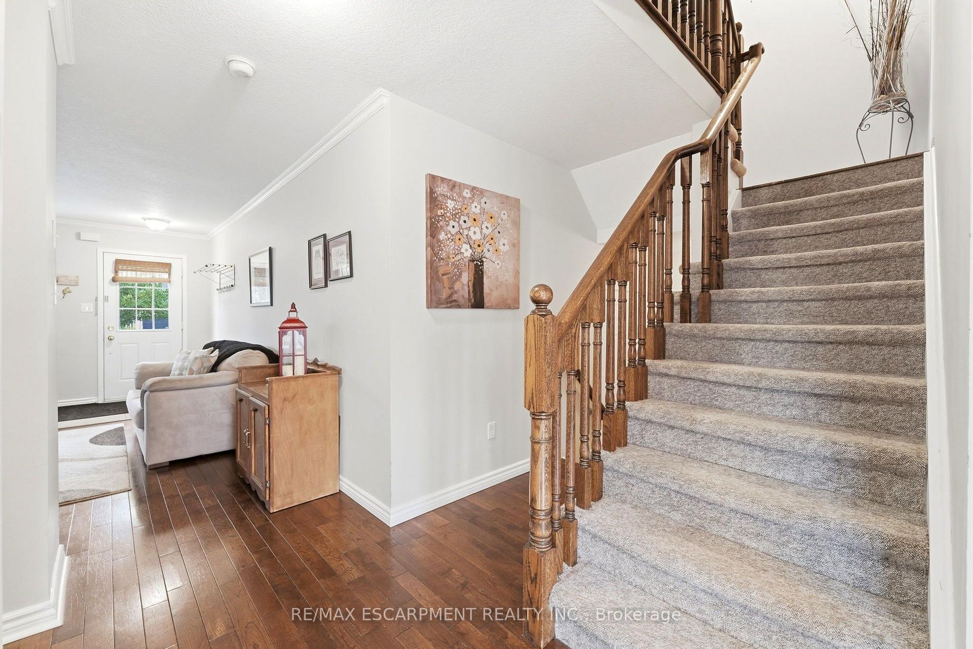 Photo 17 of 79 Cleghorn Drive, Hamilton, Binbrook — HOMEH