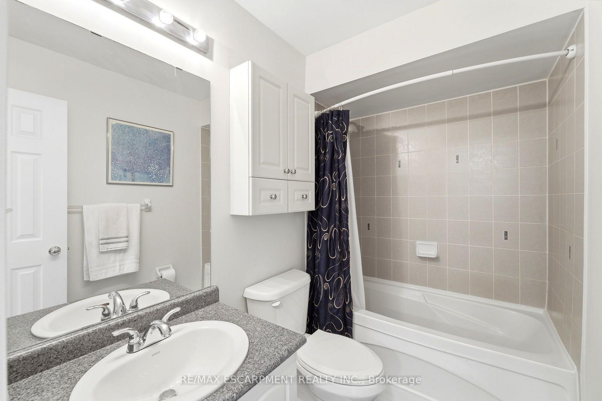 Photo 27 of 79 Cleghorn Drive, Hamilton, Binbrook — HOMEH
