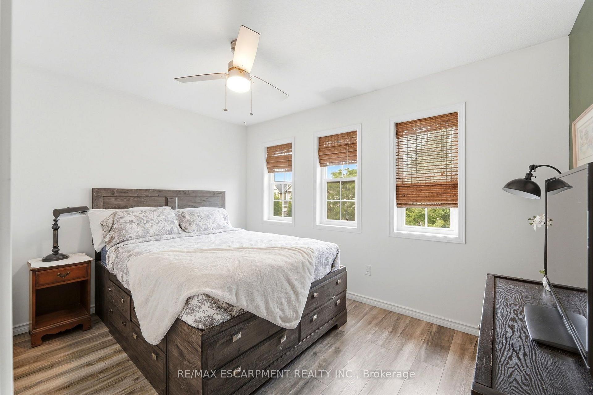 Photo 30 of 79 Cleghorn Drive, Hamilton, Binbrook — HOMEH