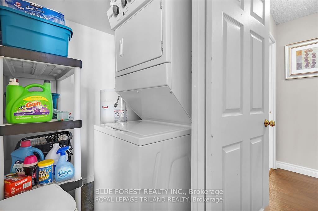 Photo 23 of Unit 1006, 363 Colborne Street, London, East K — HOMEH