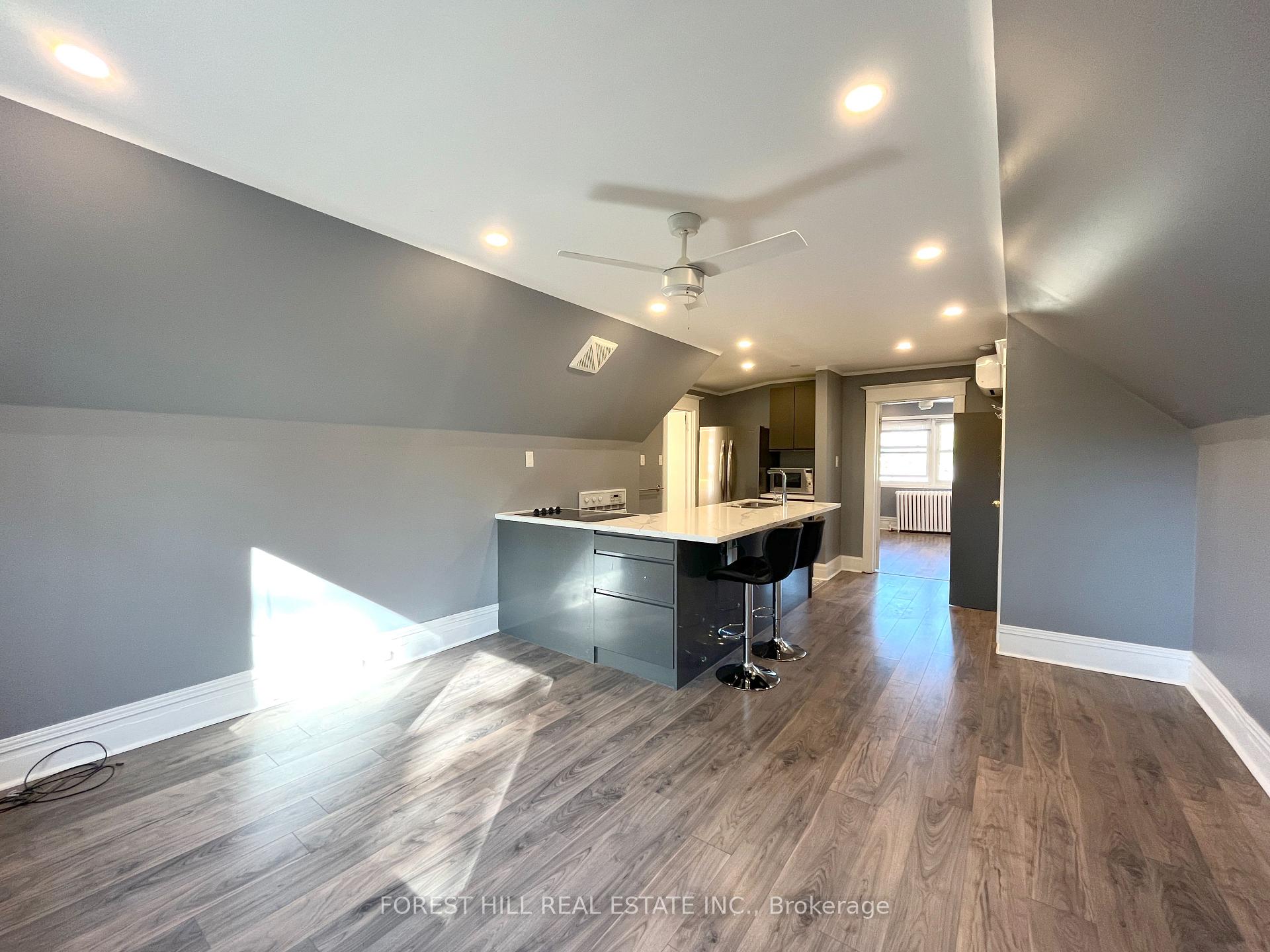 Photo 3 of Unit 3rd, 303 Lonsdale Road, Toronto, Forest Hill South — HOMEH