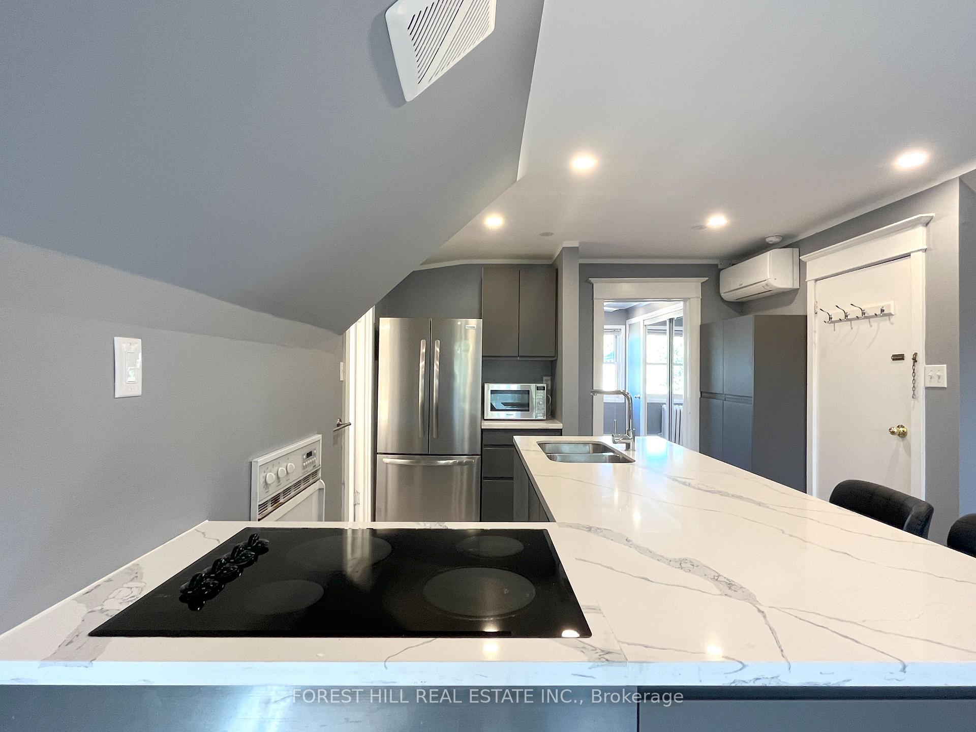 Photo 7 of Unit 3rd, 303 Lonsdale Road, Toronto, Forest Hill South — HOMEH
