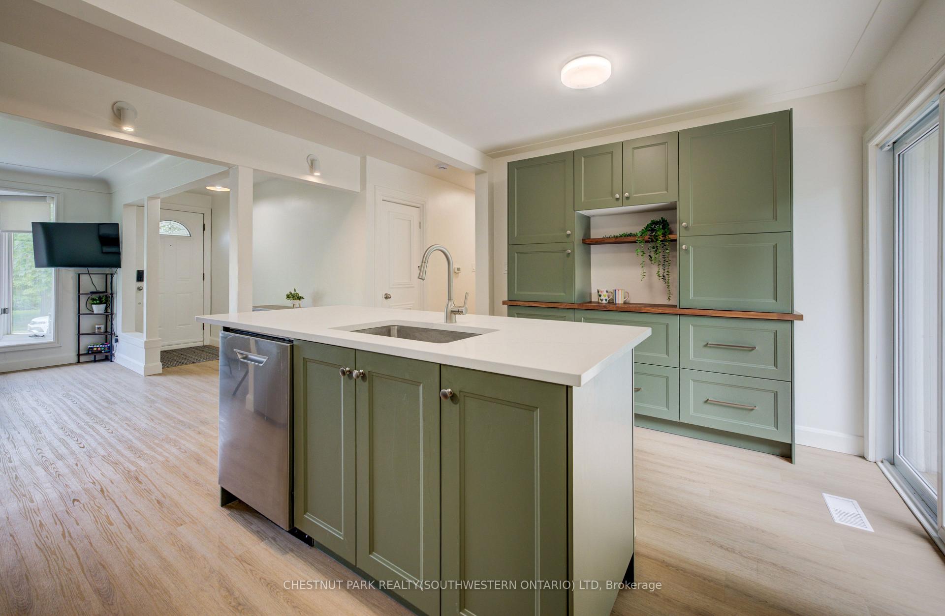 Photo 19 of 21 Culham Drive, Cambridge, St Andrews/Southwood — HOMEH