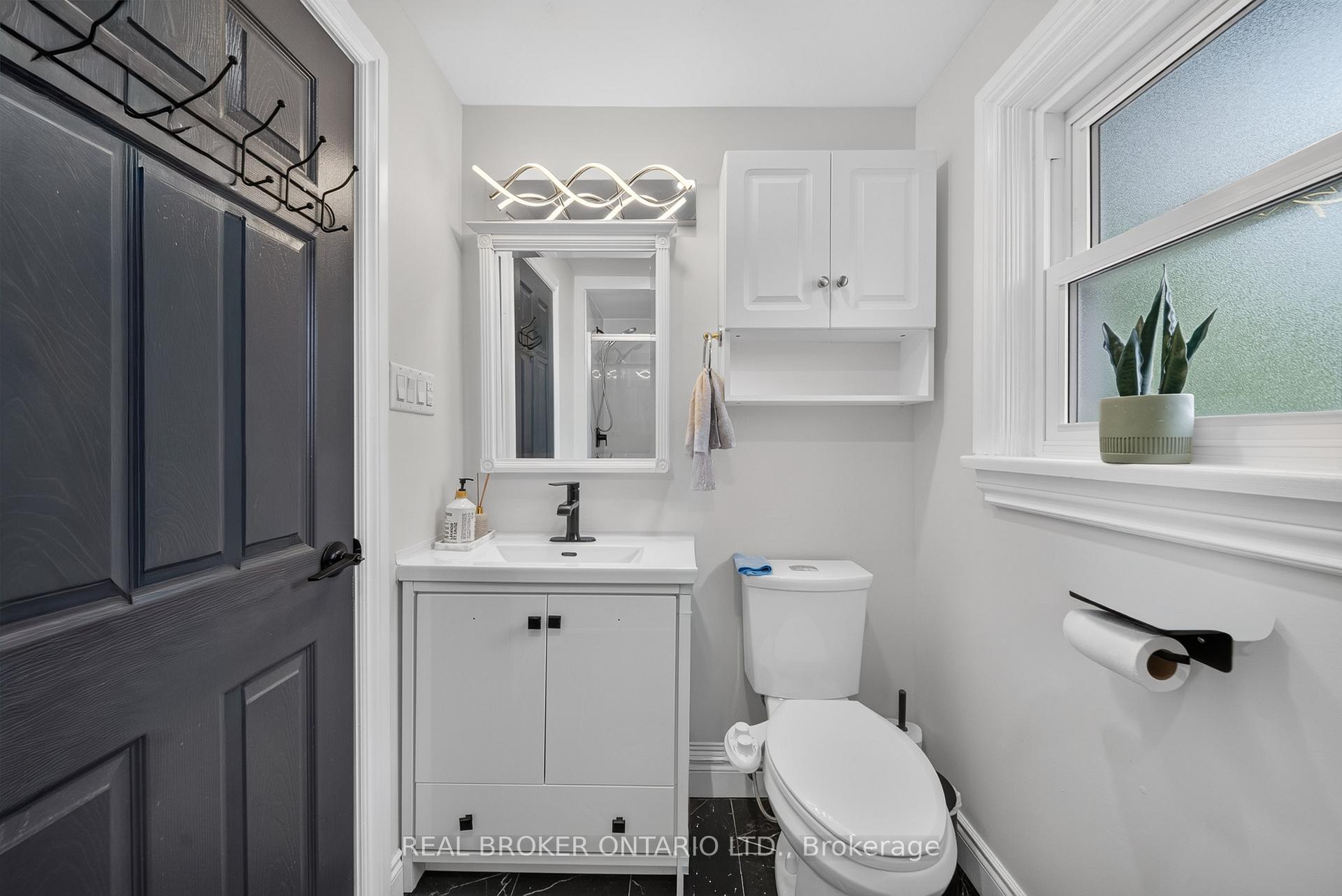 Photo 19 of 115 Green Road, Hamilton, Stoney Creek — HOMEH