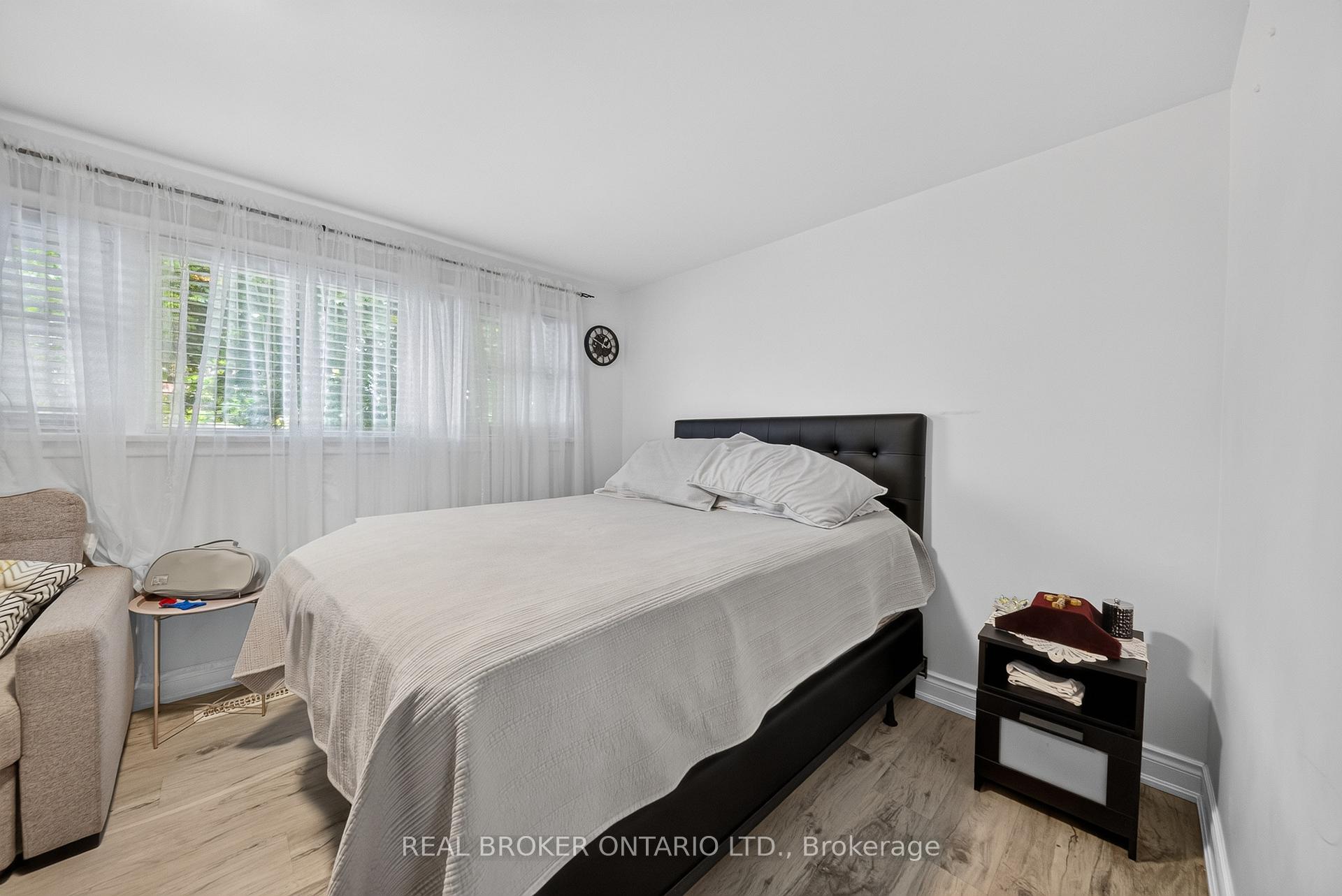 Photo 20 of 115 Green Road, Hamilton, Stoney Creek — HOMEH
