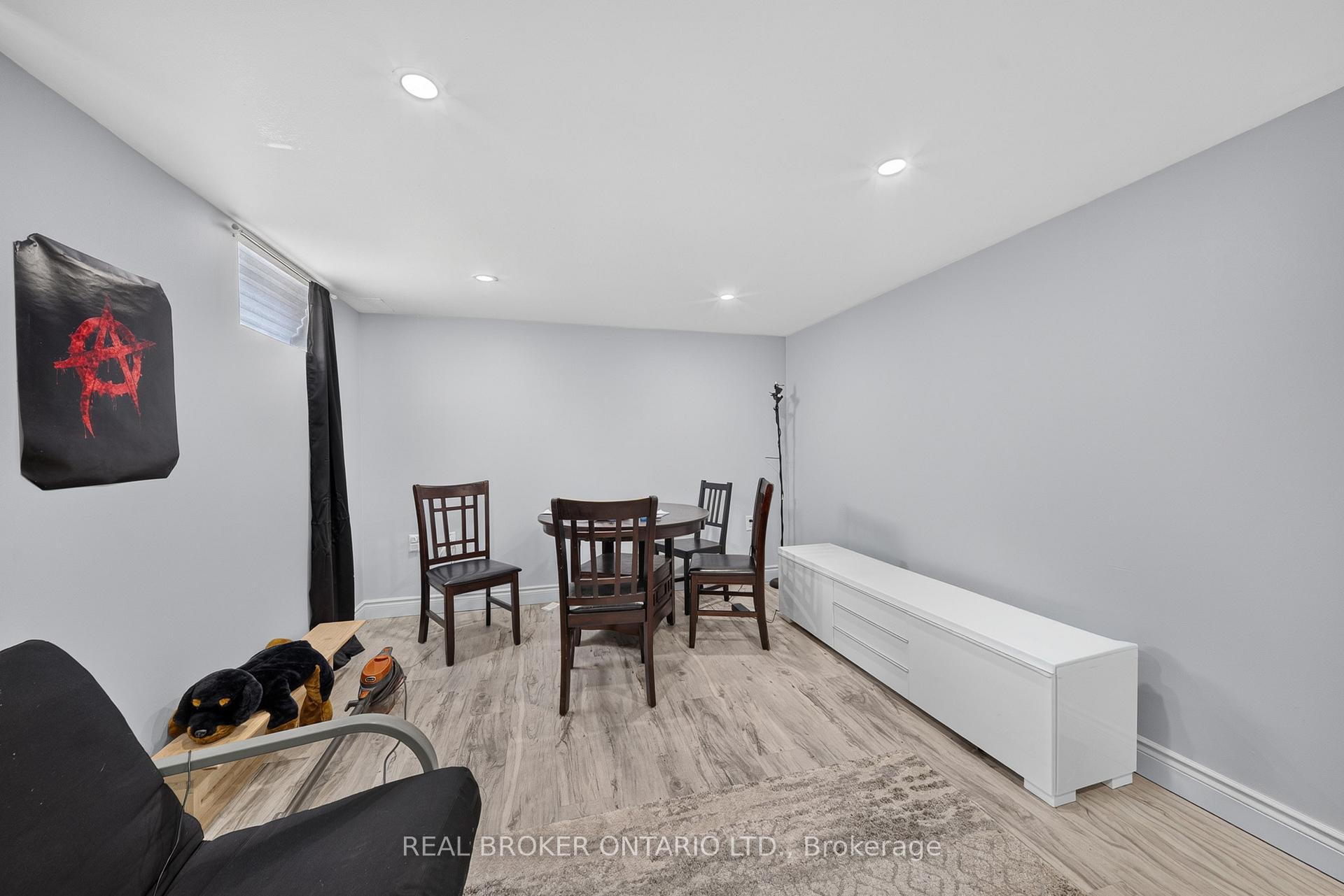 Photo 25 of 115 Green Road, Hamilton, Stoney Creek — HOMEH