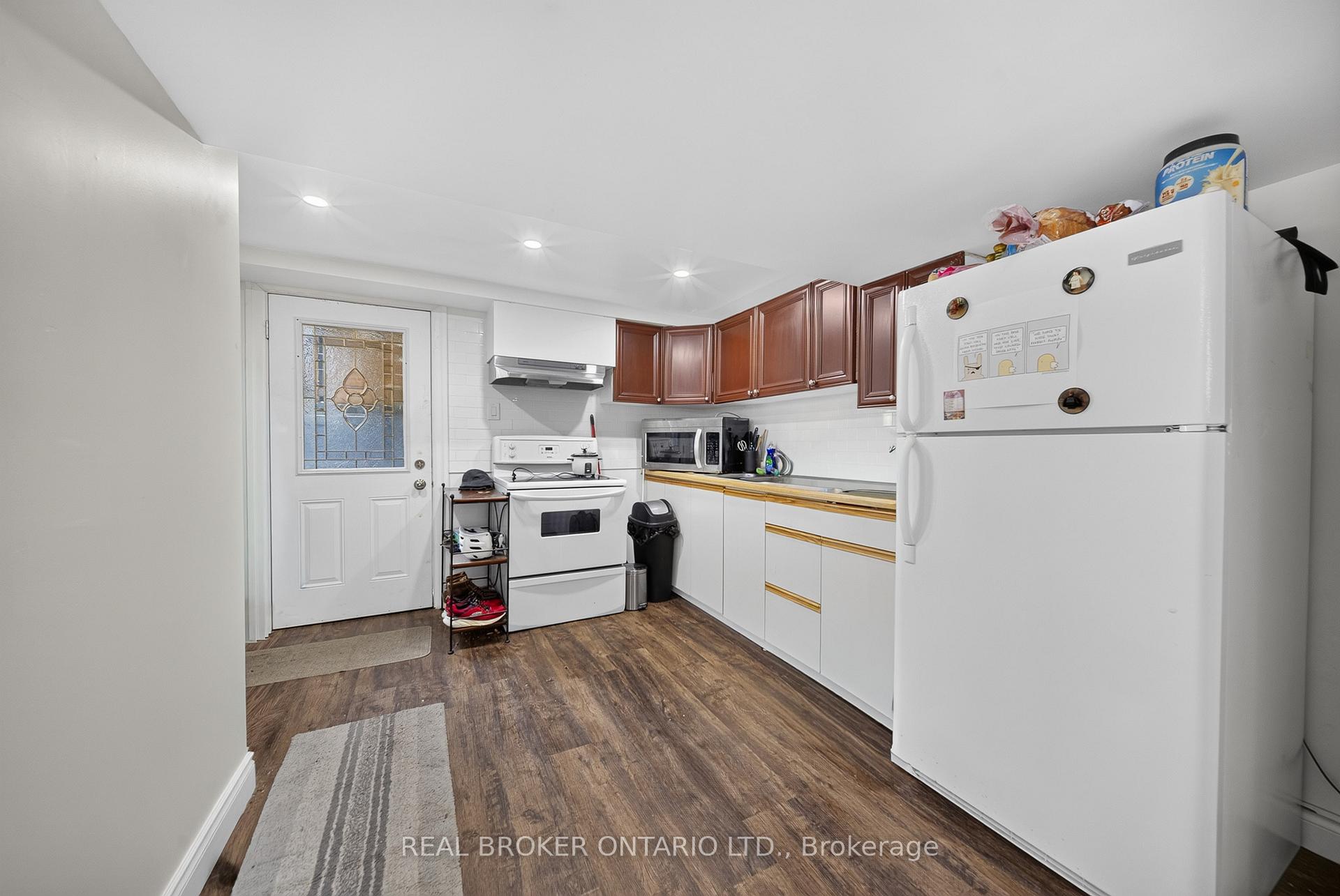 Photo 29 of 115 Green Road, Hamilton, Stoney Creek — HOMEH