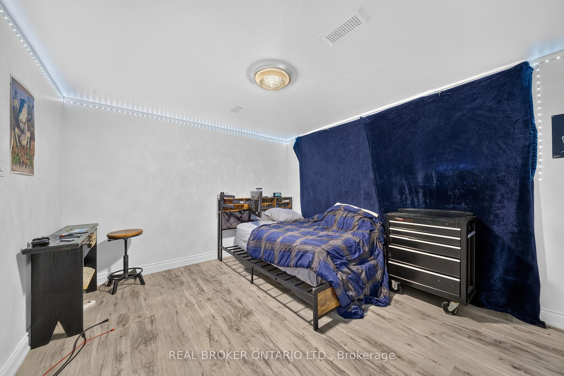 Photo 30 of 115 Green Road, Hamilton, Stoney Creek — HOMEH