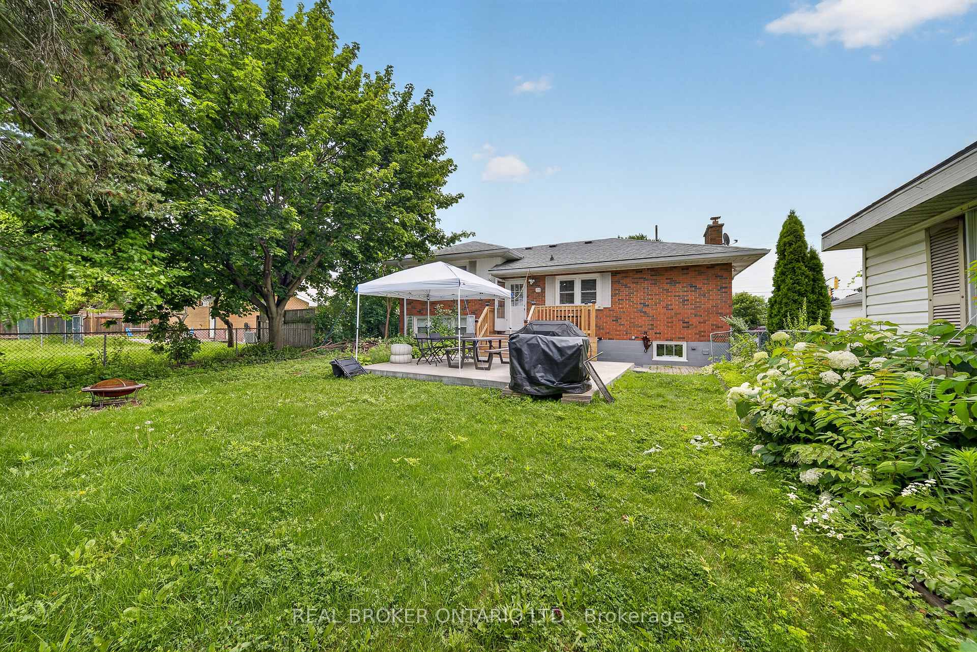 Photo 40 of 115 Green Road, Hamilton, Stoney Creek — HOMEH