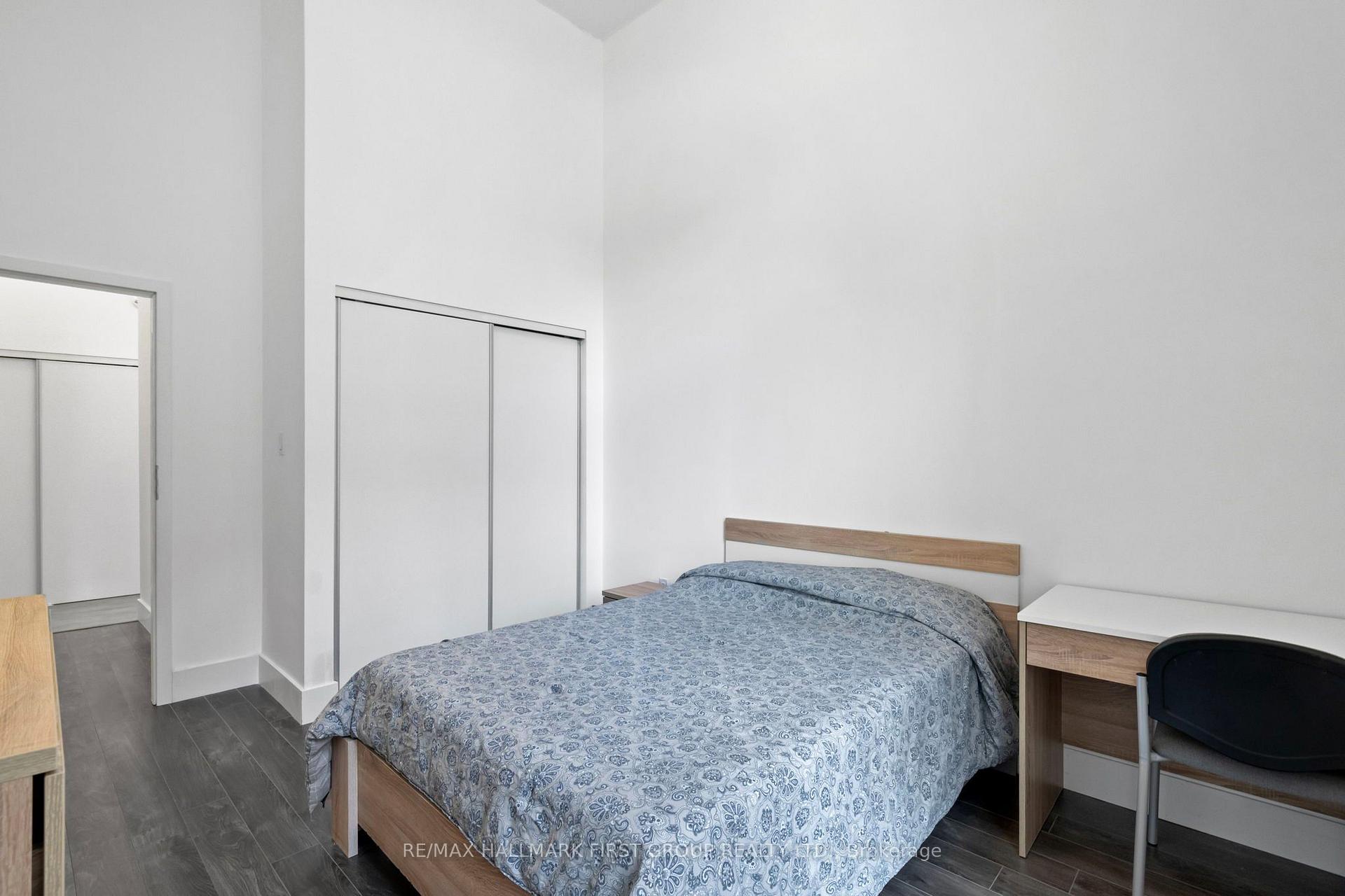 Photo 8 of Unit 5, 253 Albert Street, Waterloo, Beechwood/University — HOMEH