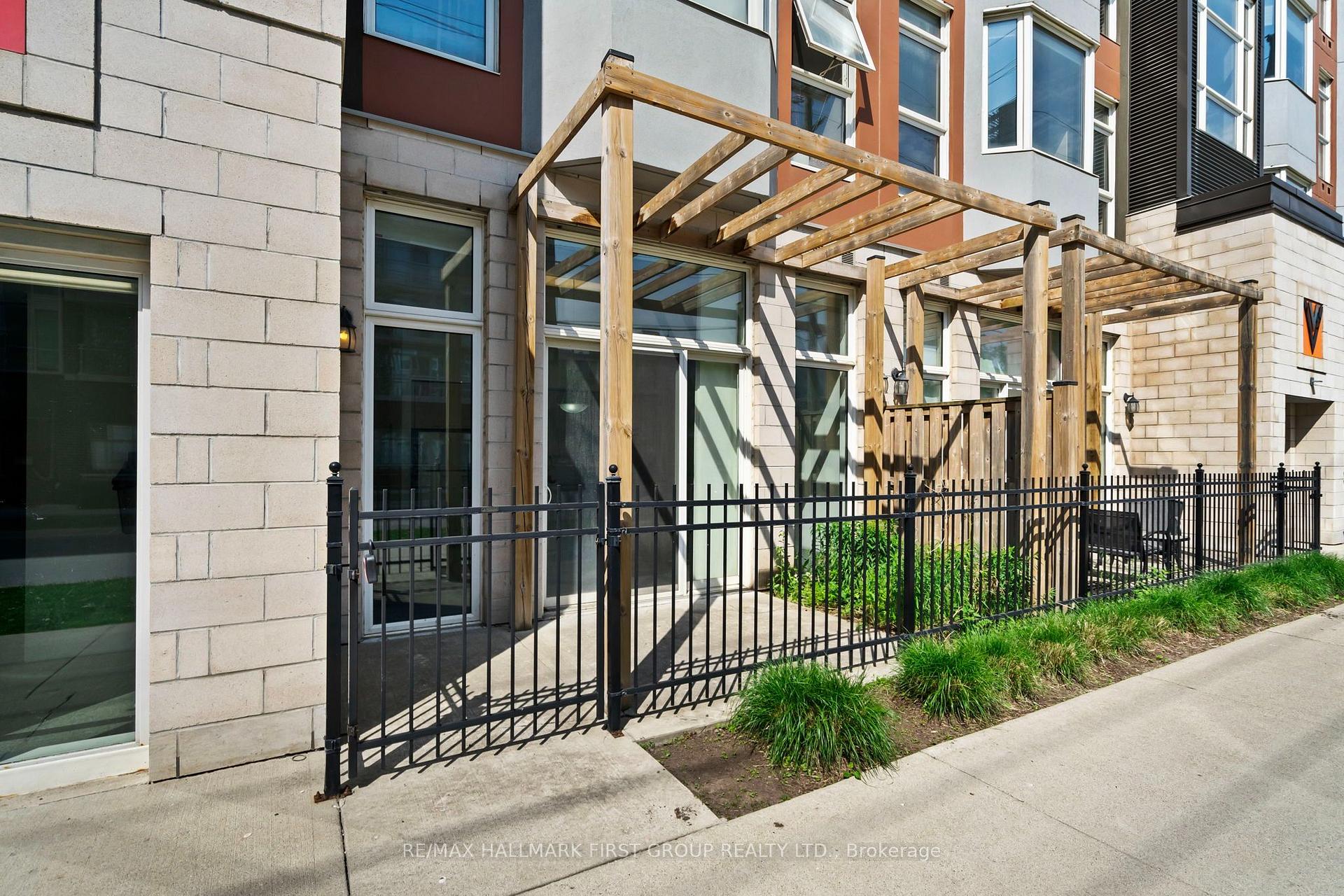 Photo 16 of Unit 5, 253 Albert Street, Waterloo, Beechwood/University — HOMEH