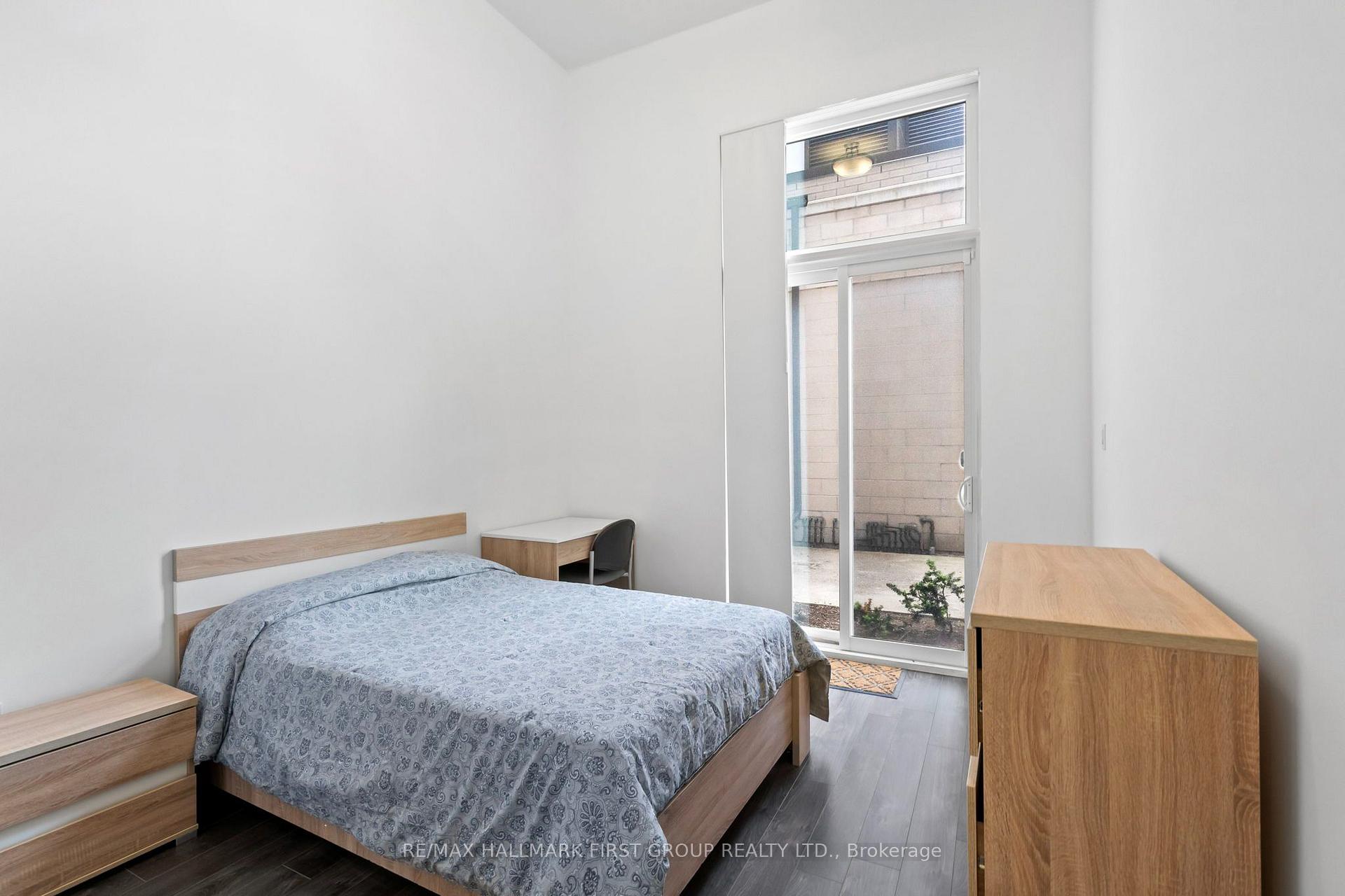 Photo 19 of Unit 5, 253 Albert Street, Waterloo, Beechwood/University — HOMEH