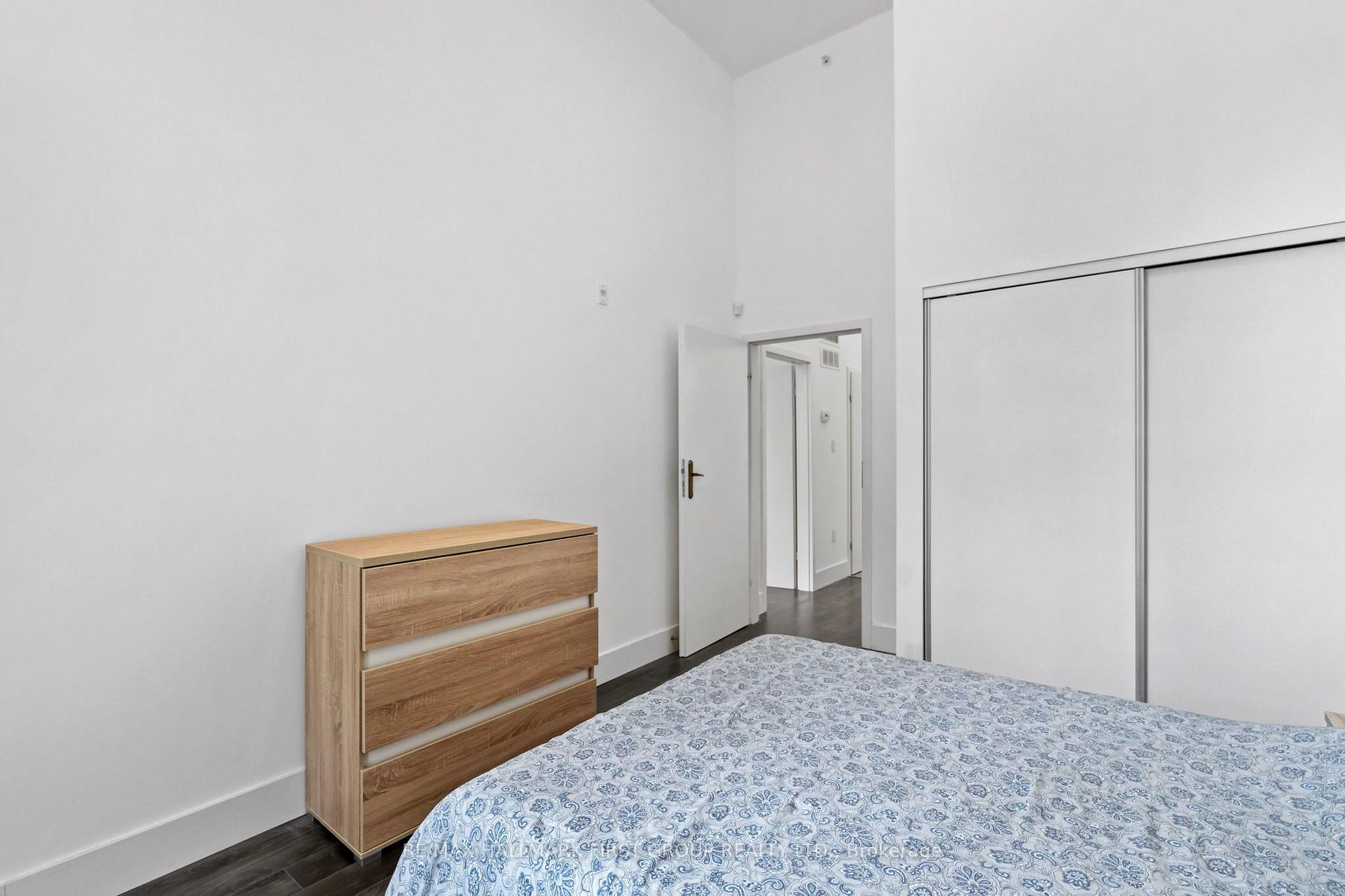 Photo 22 of Unit 5, 253 Albert Street, Waterloo, Beechwood/University — HOMEH
